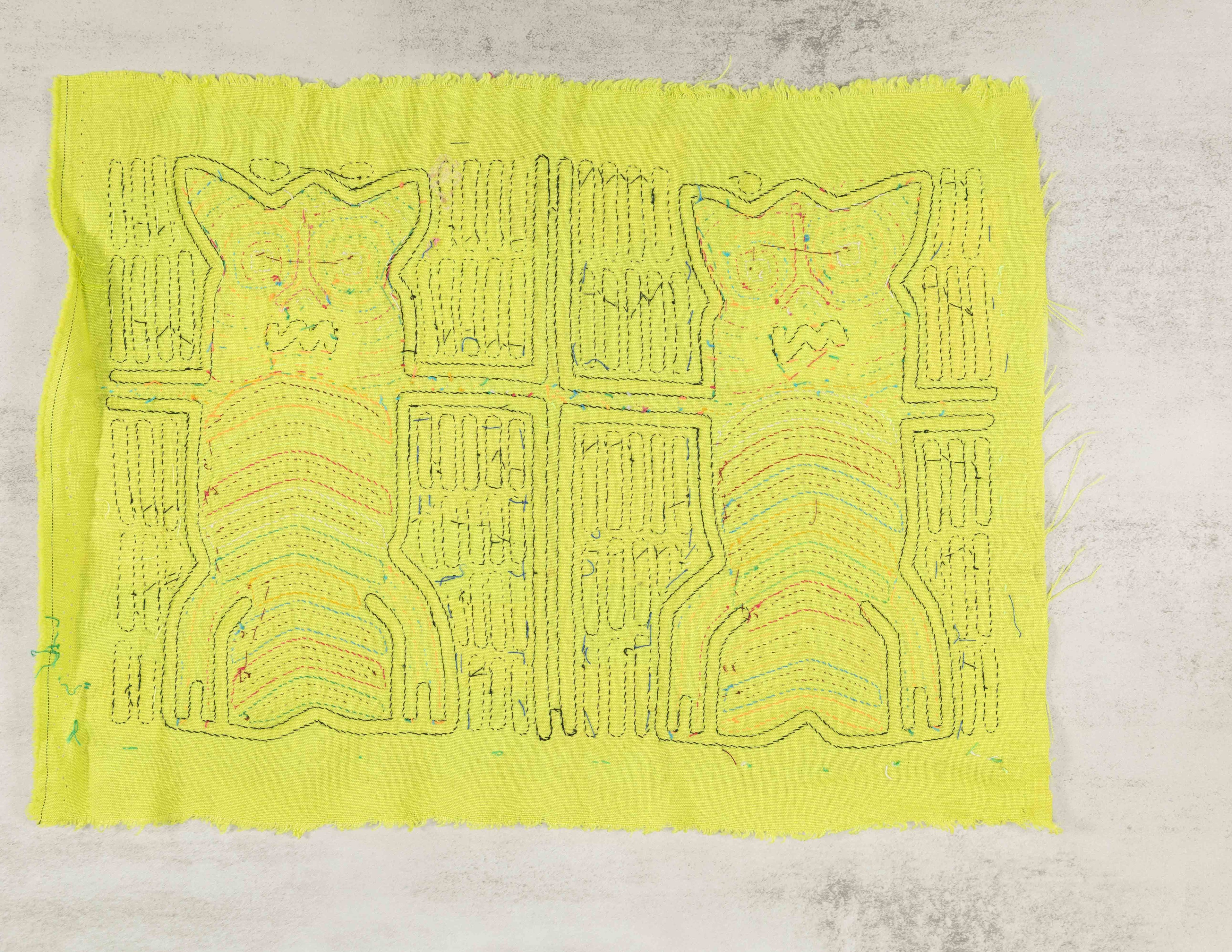 Black And Chartreuse Kitty Cat Mola