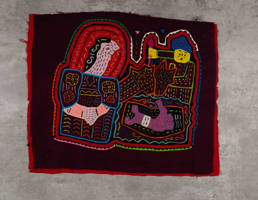Kuna Woman With Family Life In Village Mola