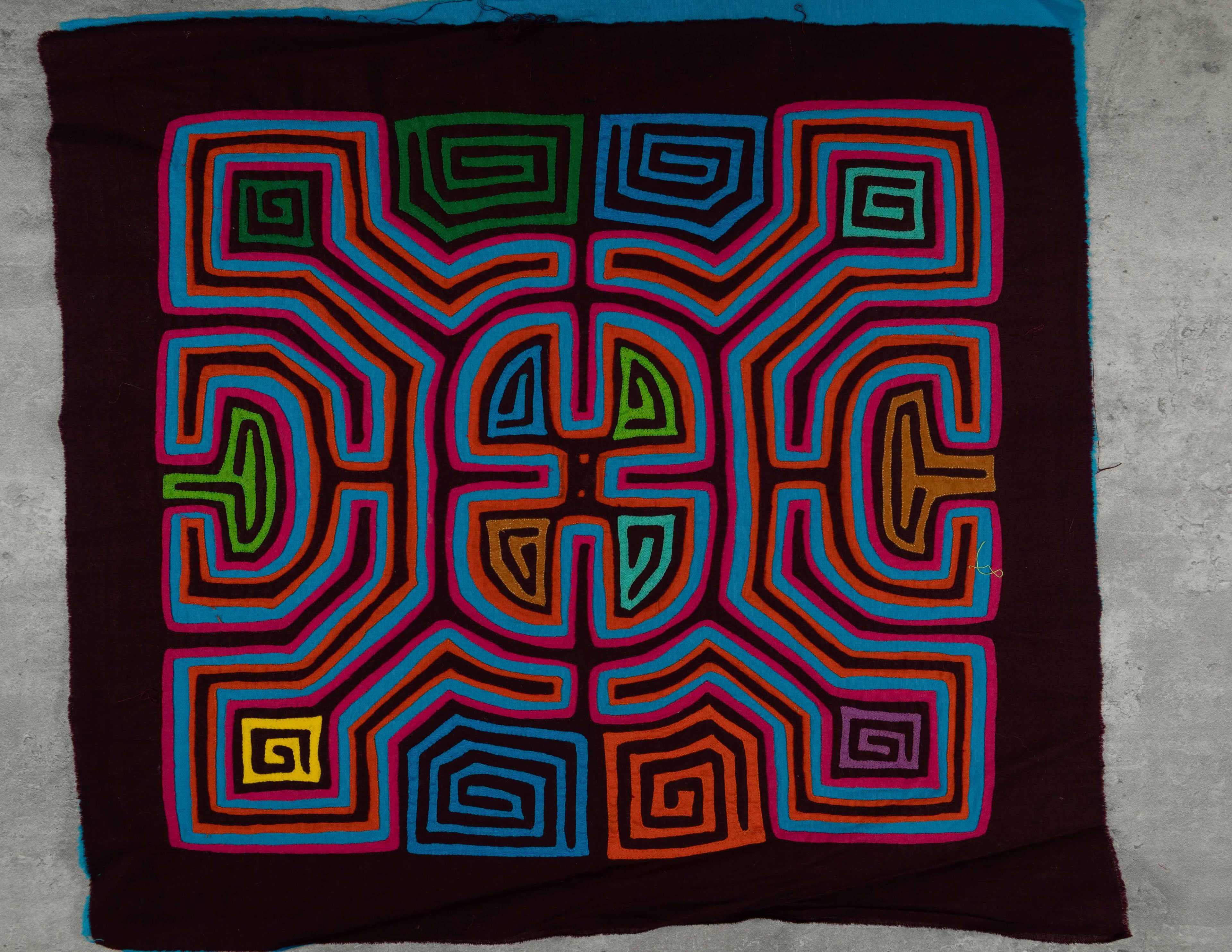 Maroon And Turquoise Classic Kuna Design Mola