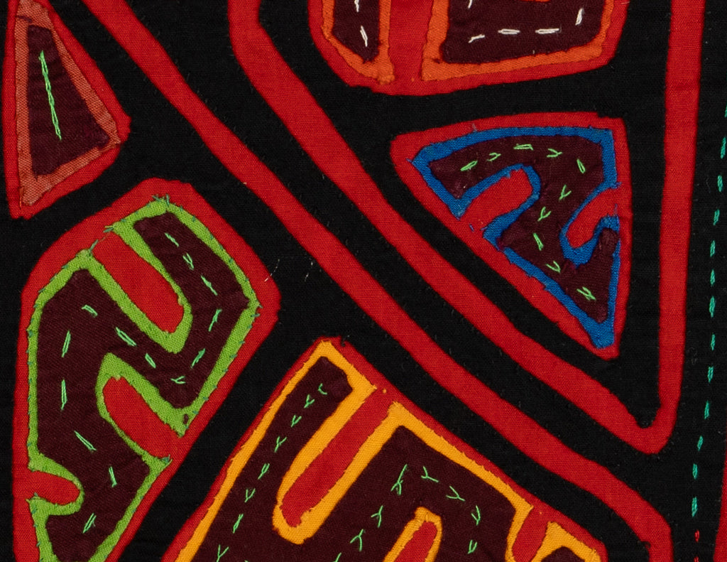 Black And Red Classic Design Mola