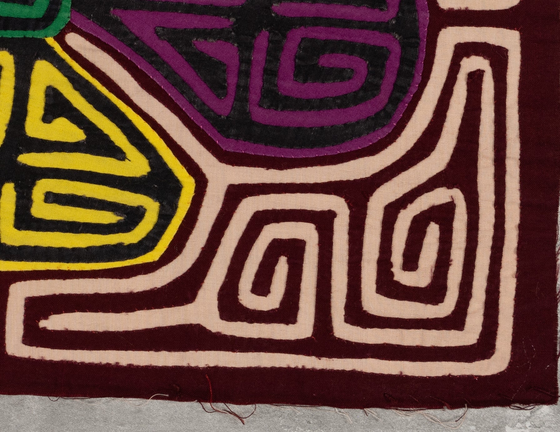 Maroon And White Propeller Mola