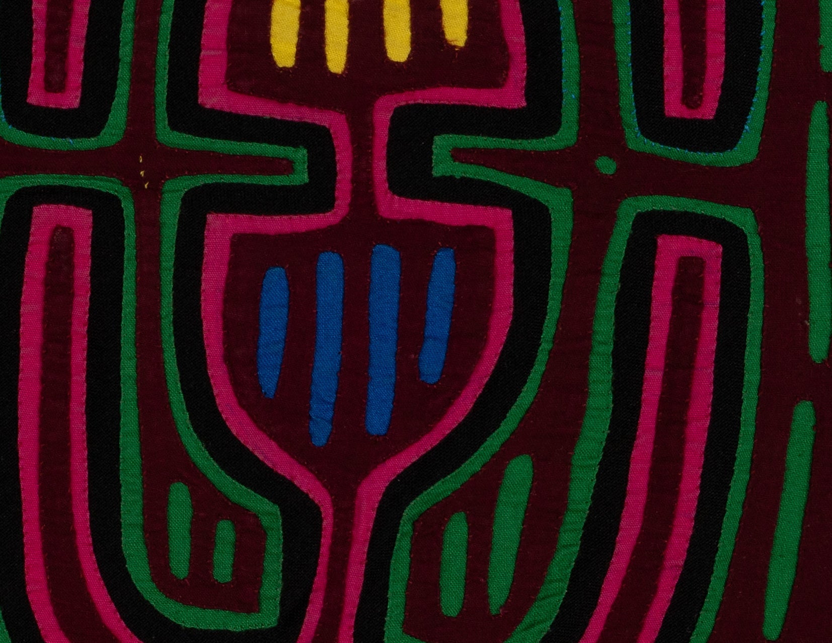 Burgundy Pink And Green Optical Illusion Dog Mola