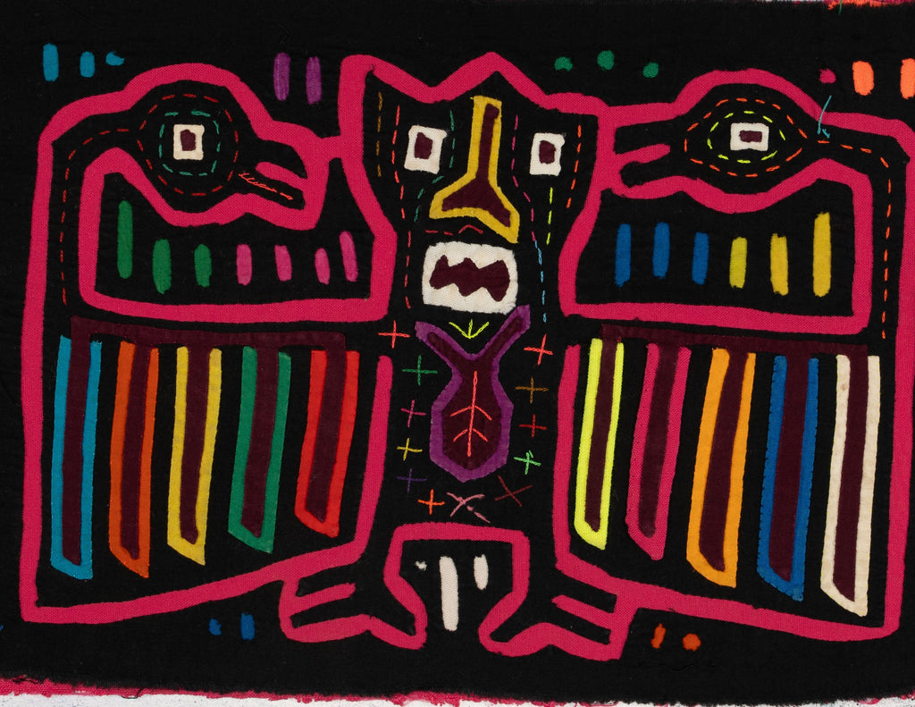 Pink And Black King Of The Jungle With Advisors Mola