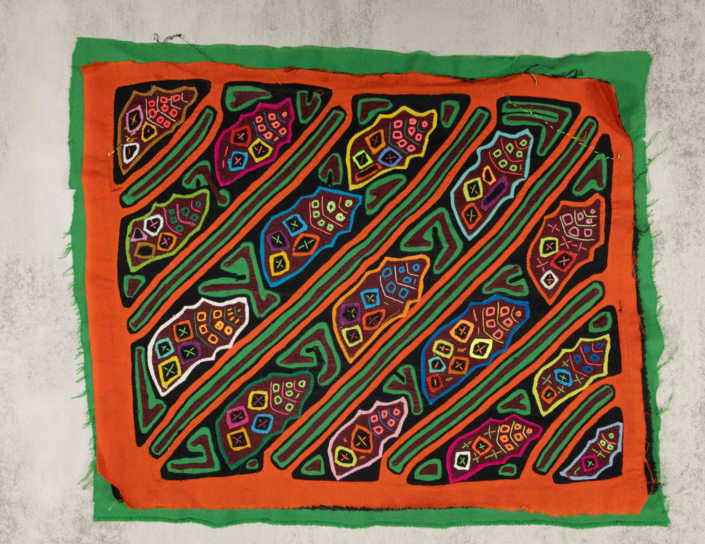 Orange And Green Shooting Stars In The Sky Mola