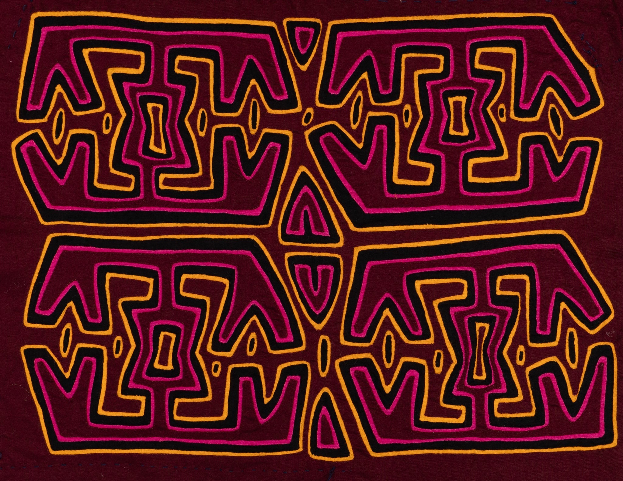 Mate To Purple Gold Classic Design Mola