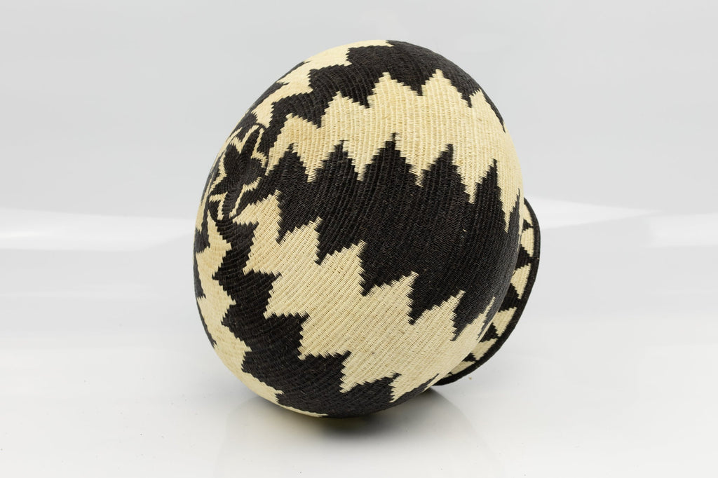 Wounaan Indian Hand Woven Black and White Panama Basket