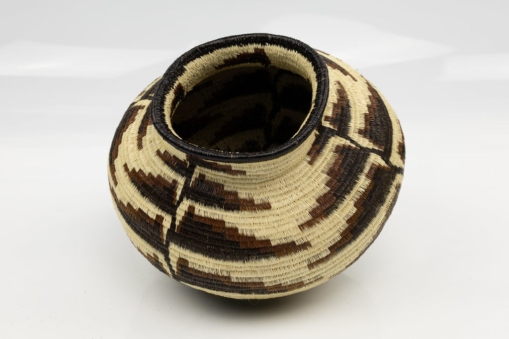 Wounaan Indian Hand Woven Bird of Paradise Panama Basket