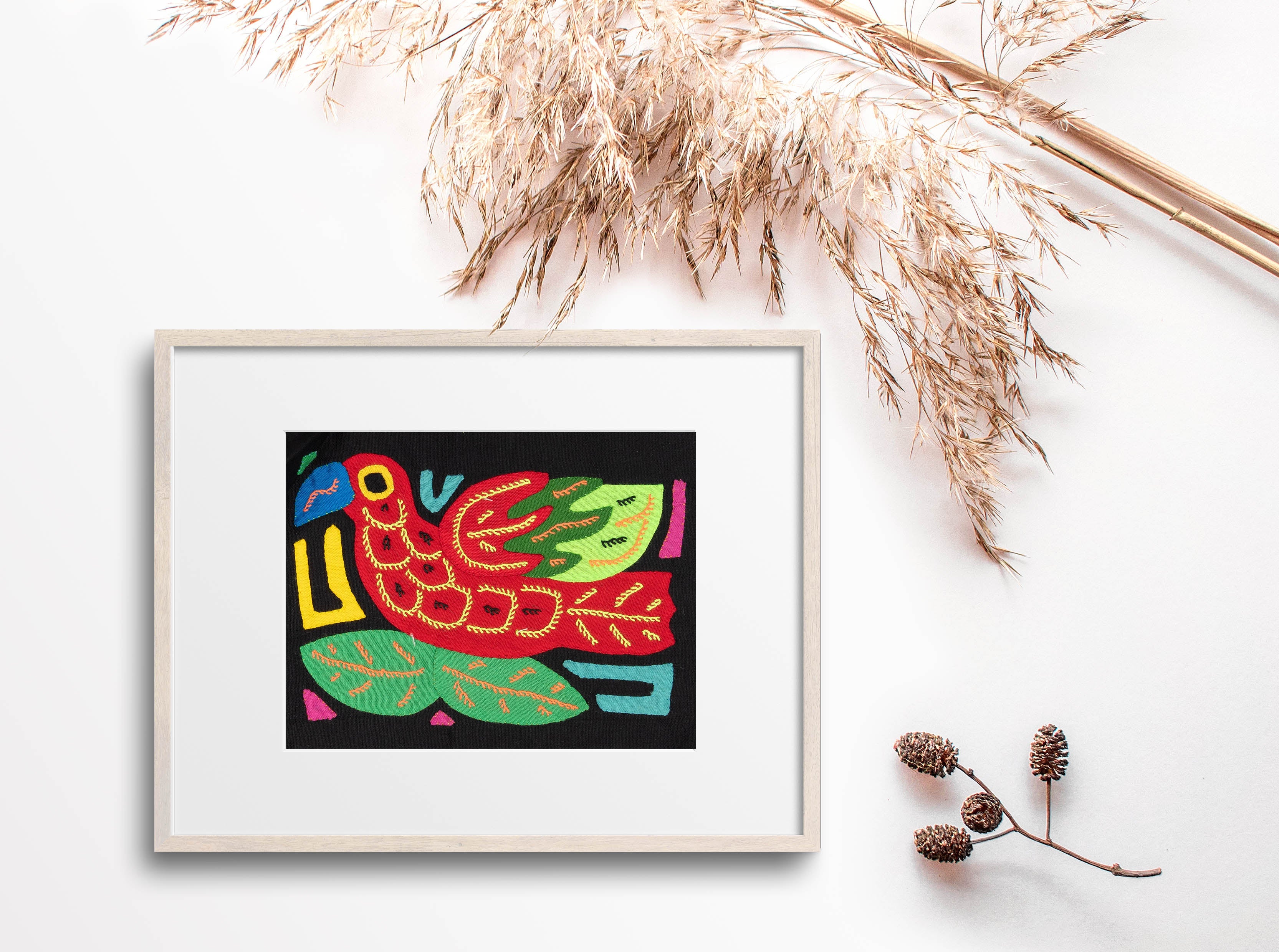 Red Bird Molita