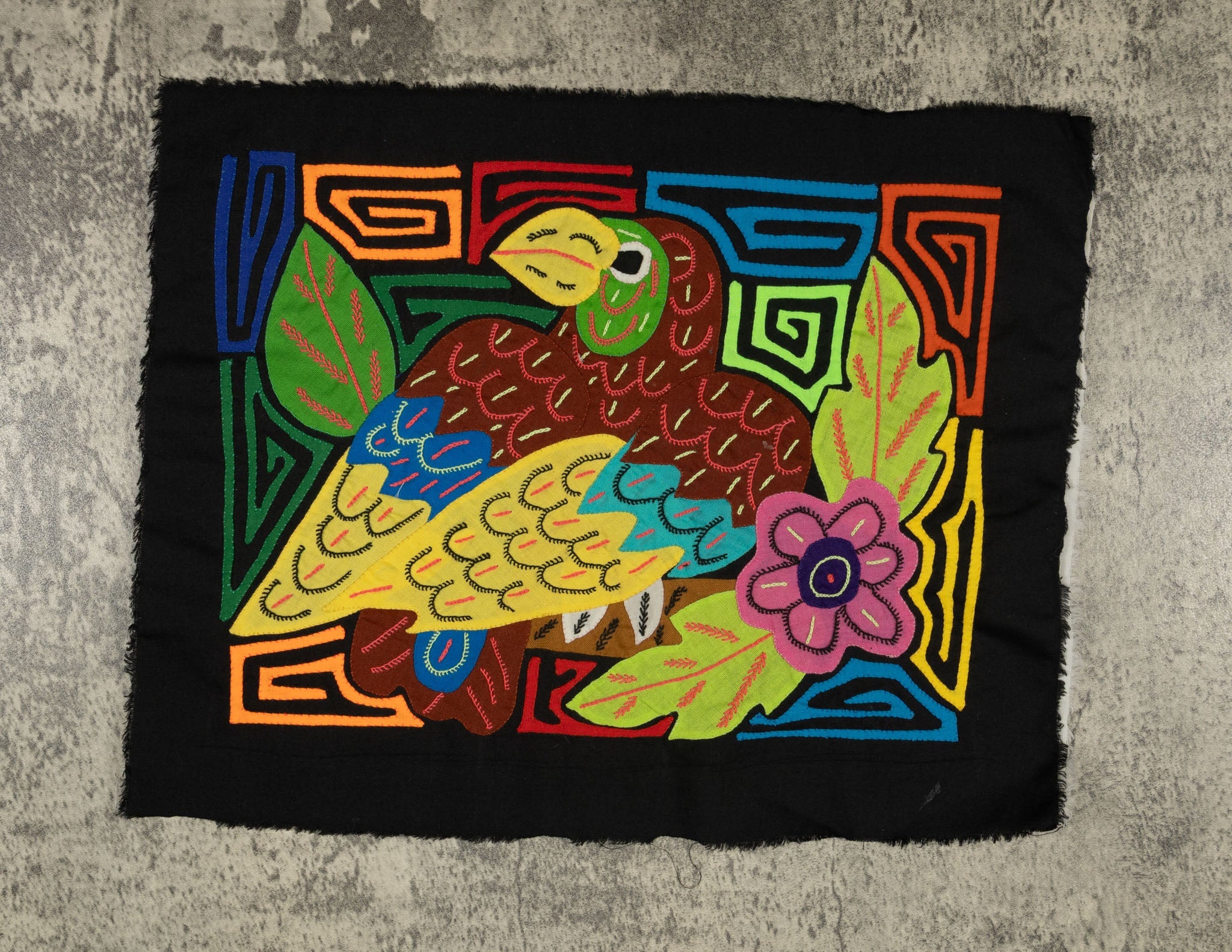 Multi-Color Parrot Bird Yellow And Brown Molita