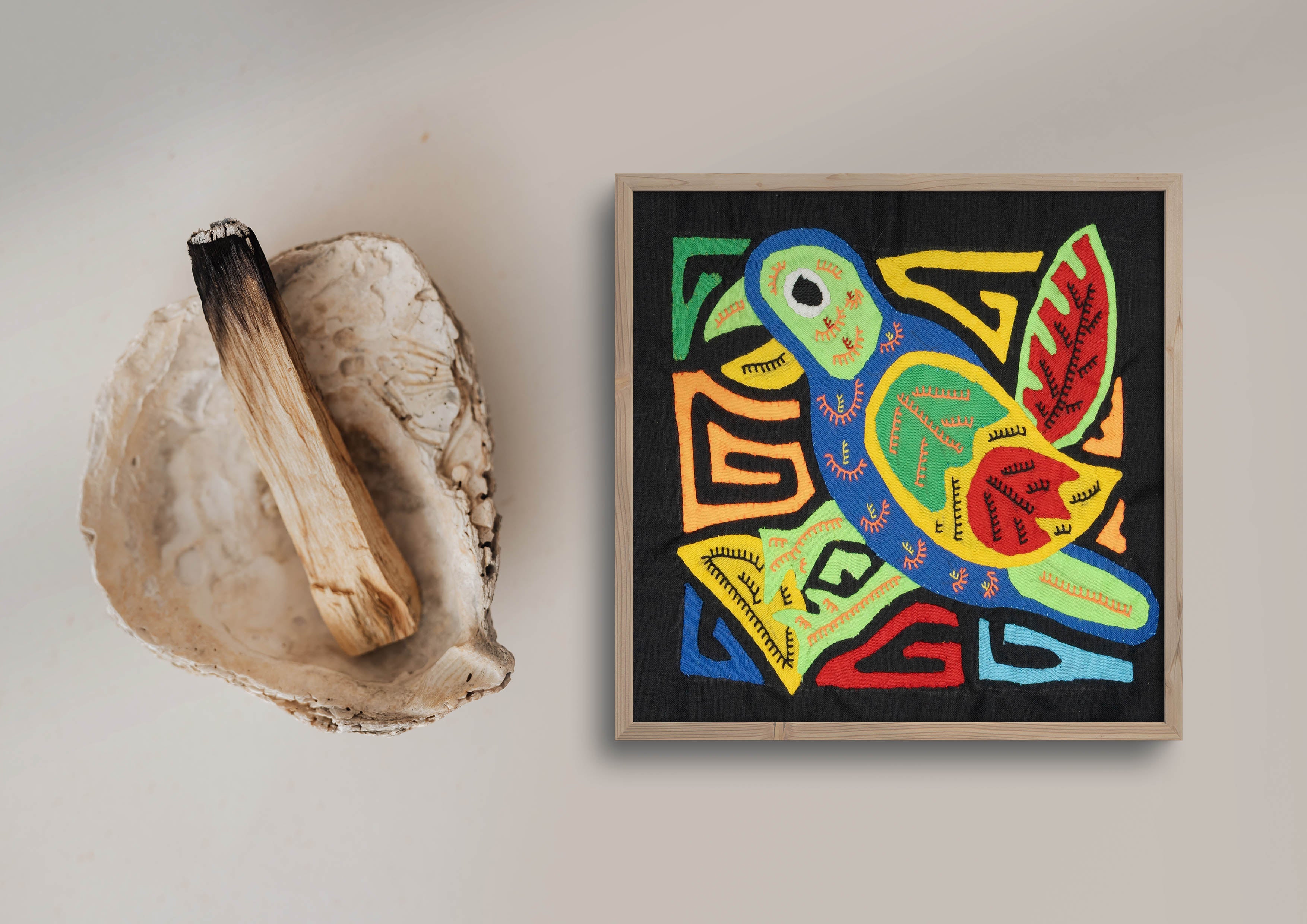 Multicolor Green Blue And Red Bird Molita