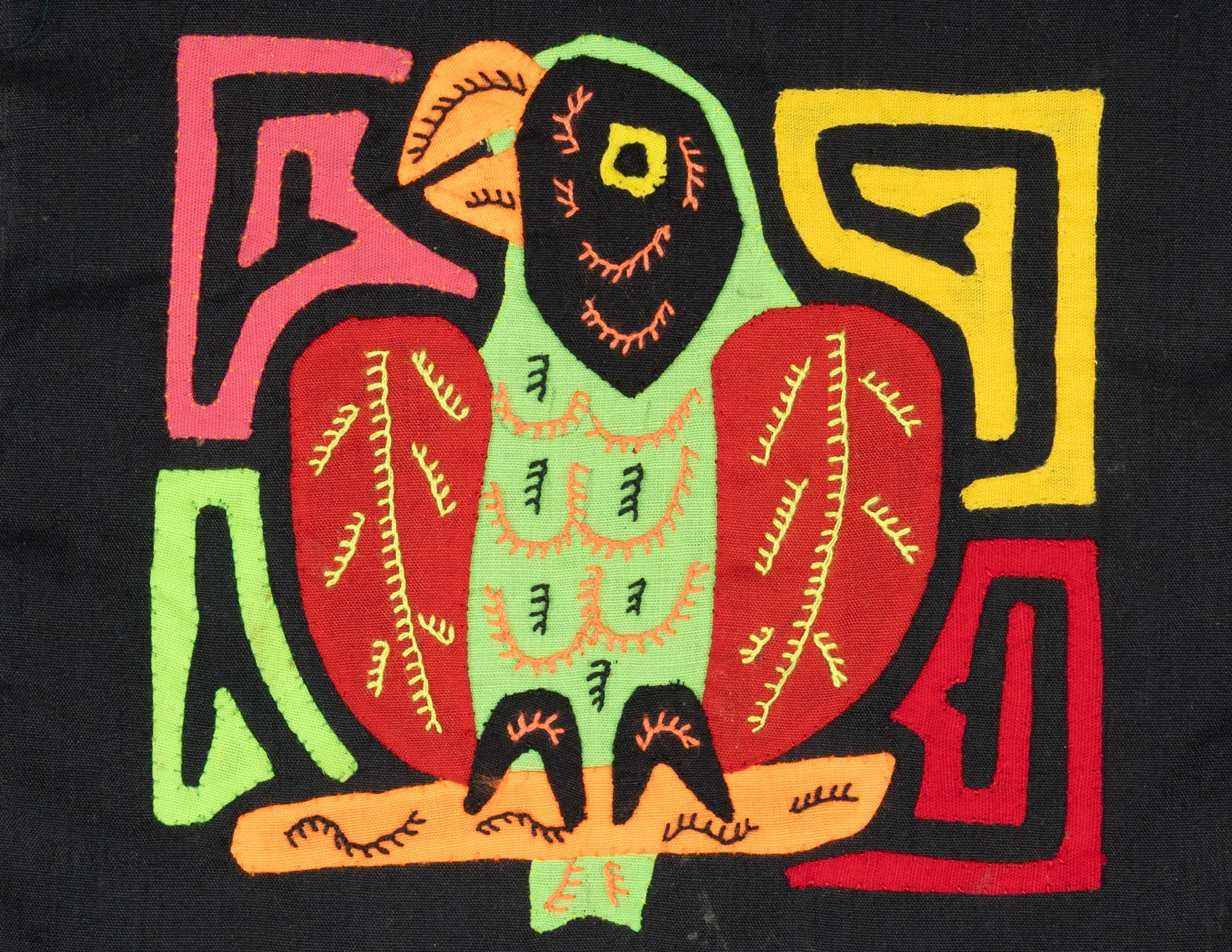 Red And Green Parrot Bird Molita