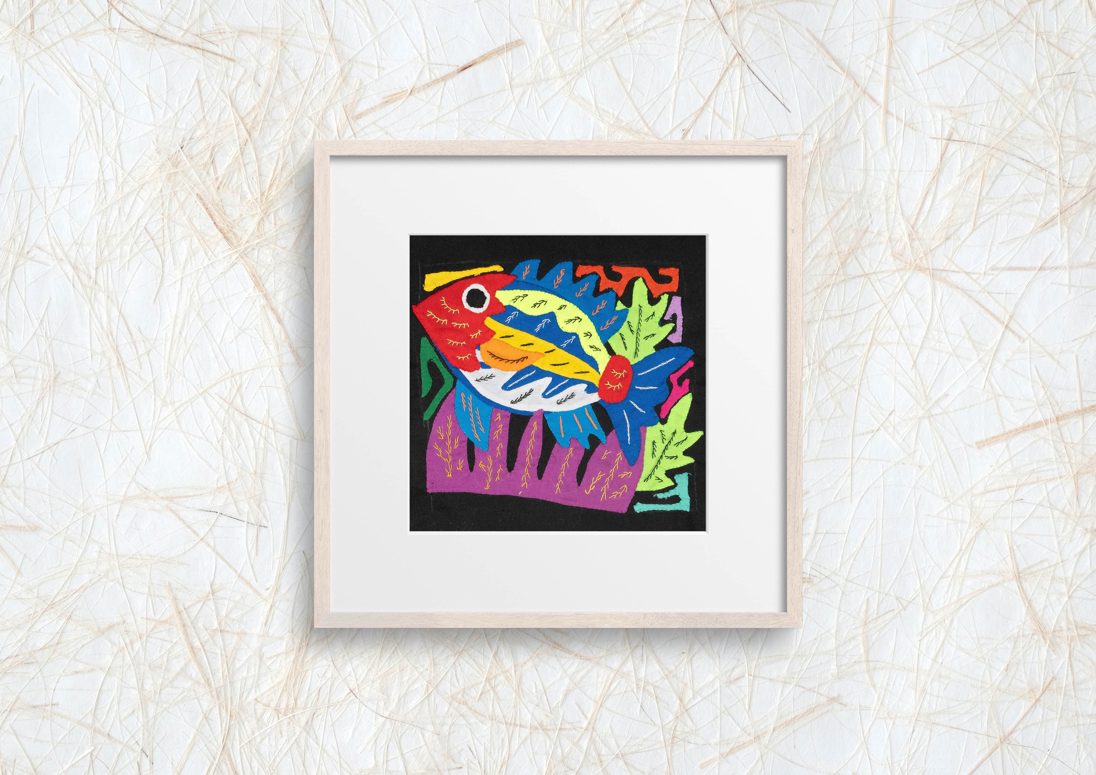 Multicolor Fantasy Fish Molita