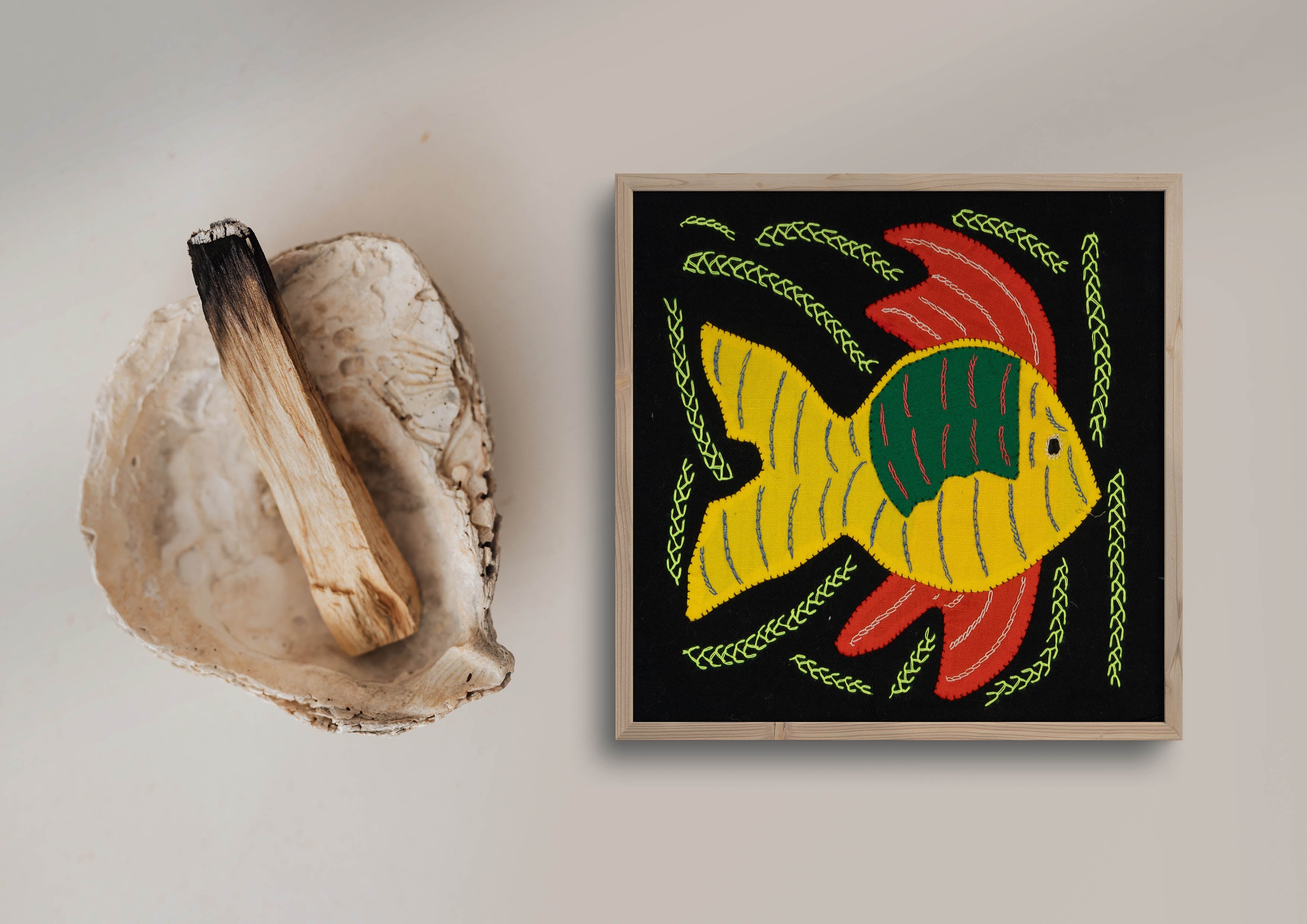 Multi-Color Ocean Fish Yellow And Red Molita
