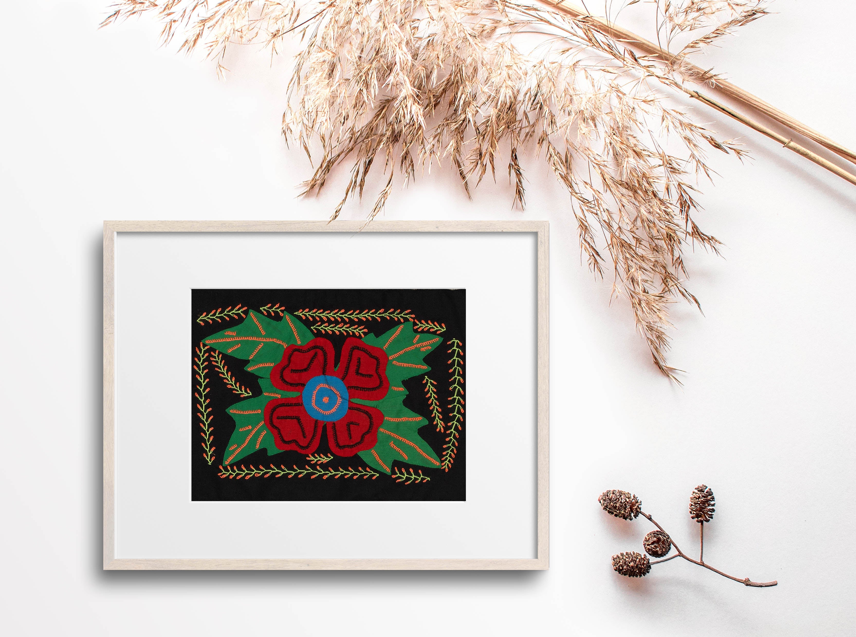 Multi-Color Floral Flower Red And Green Molita