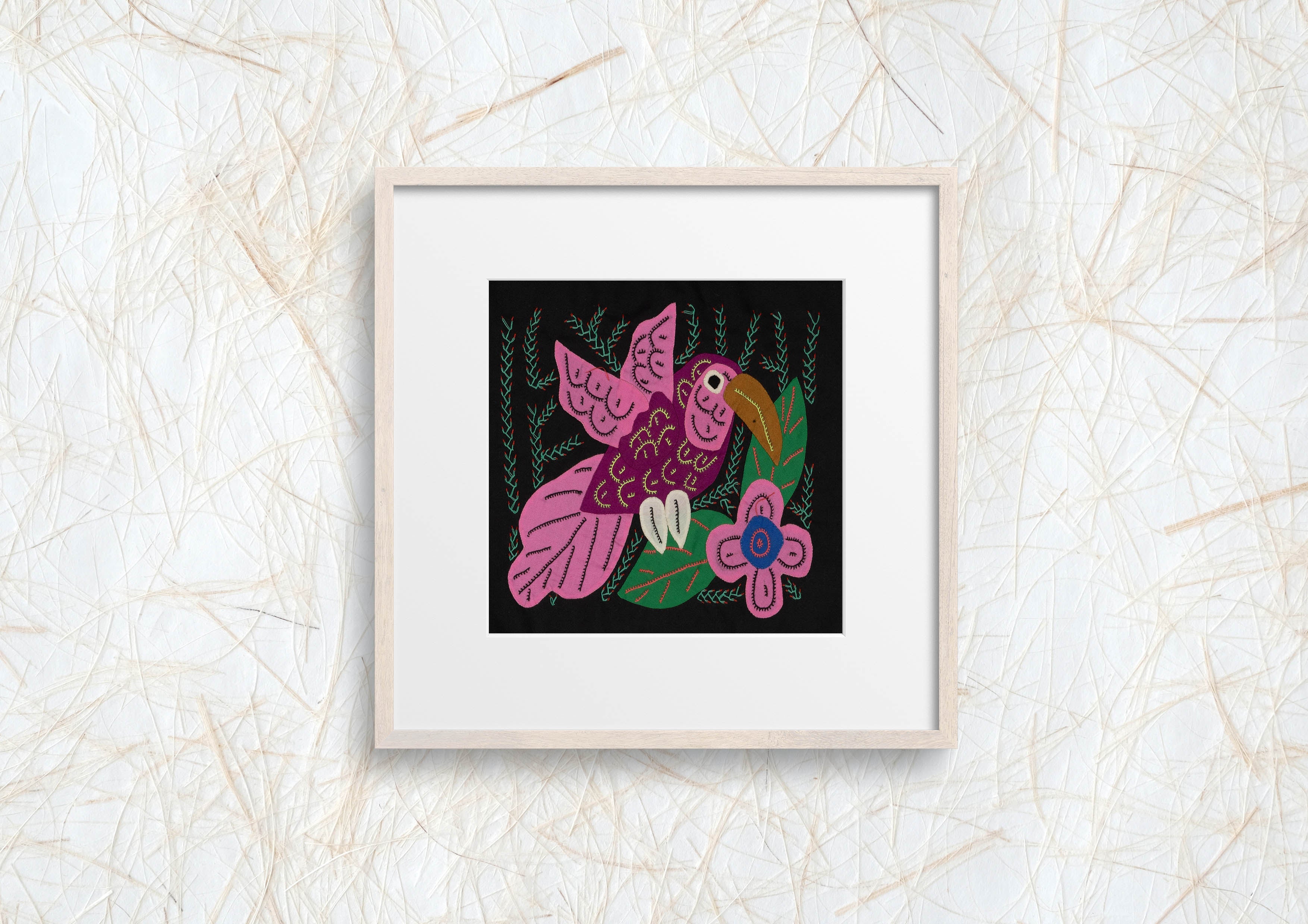 Multi-Color Humminbird Pink And Maroon Molita