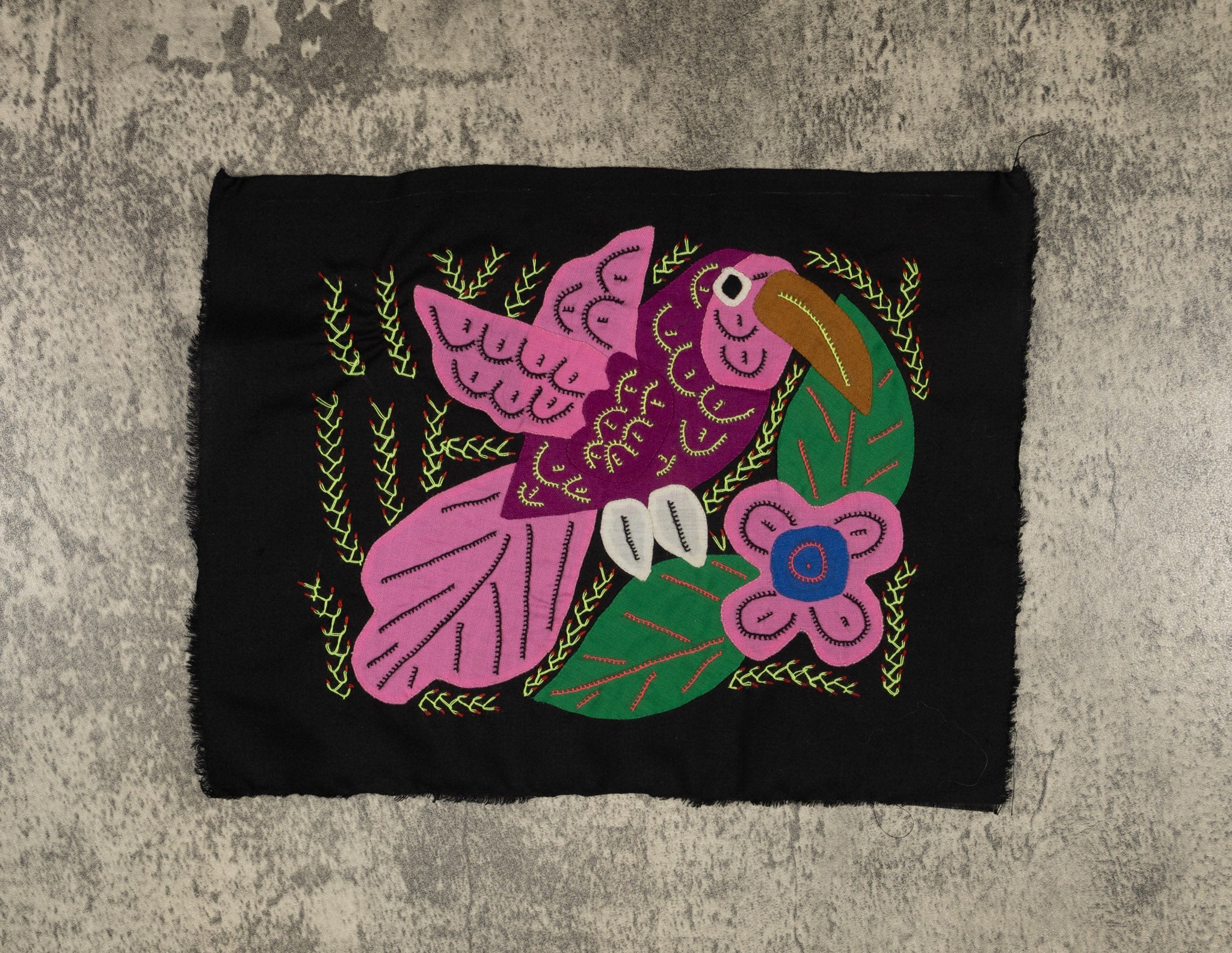 Multi-Color Hummingbird Pink And Maroon Molita