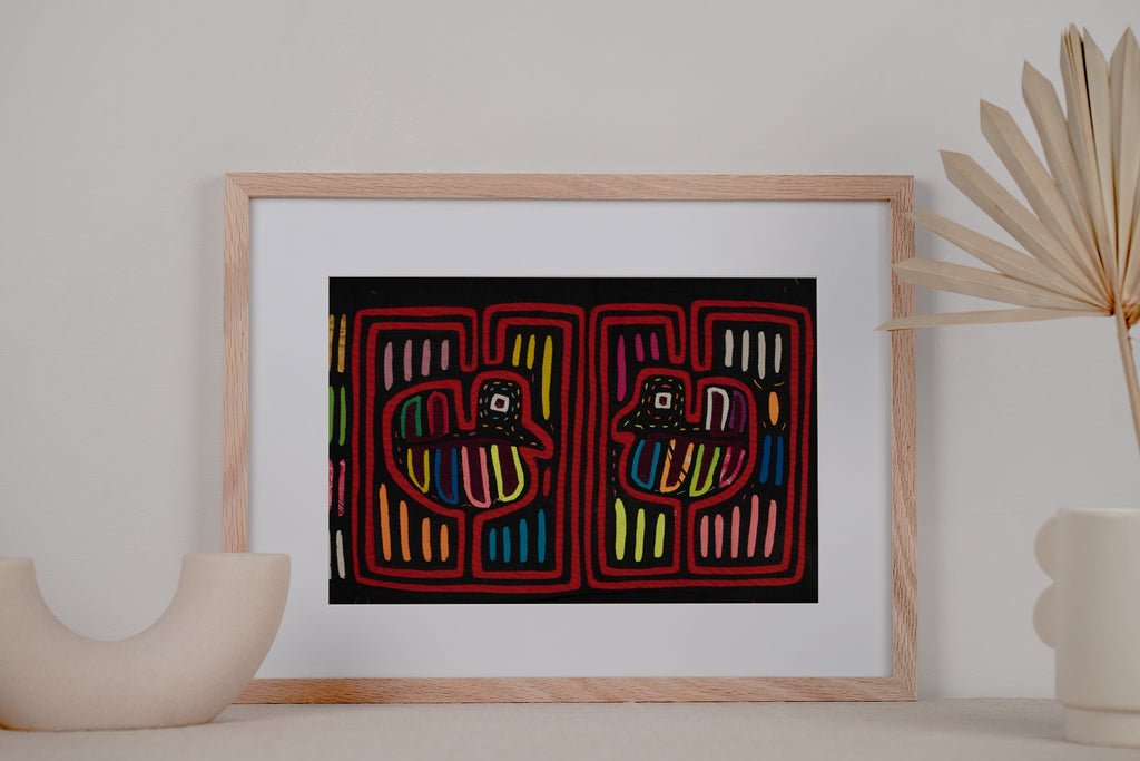 Black And Red Birdcage Mola