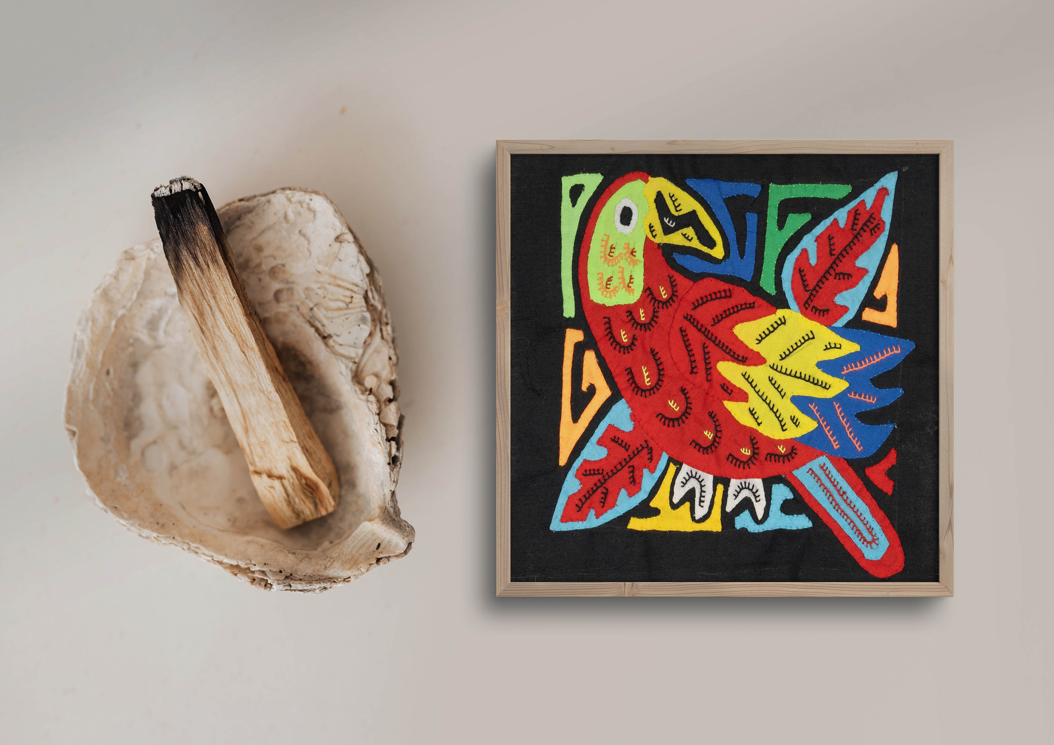 Multicolor Red And Blue Bird Molita
