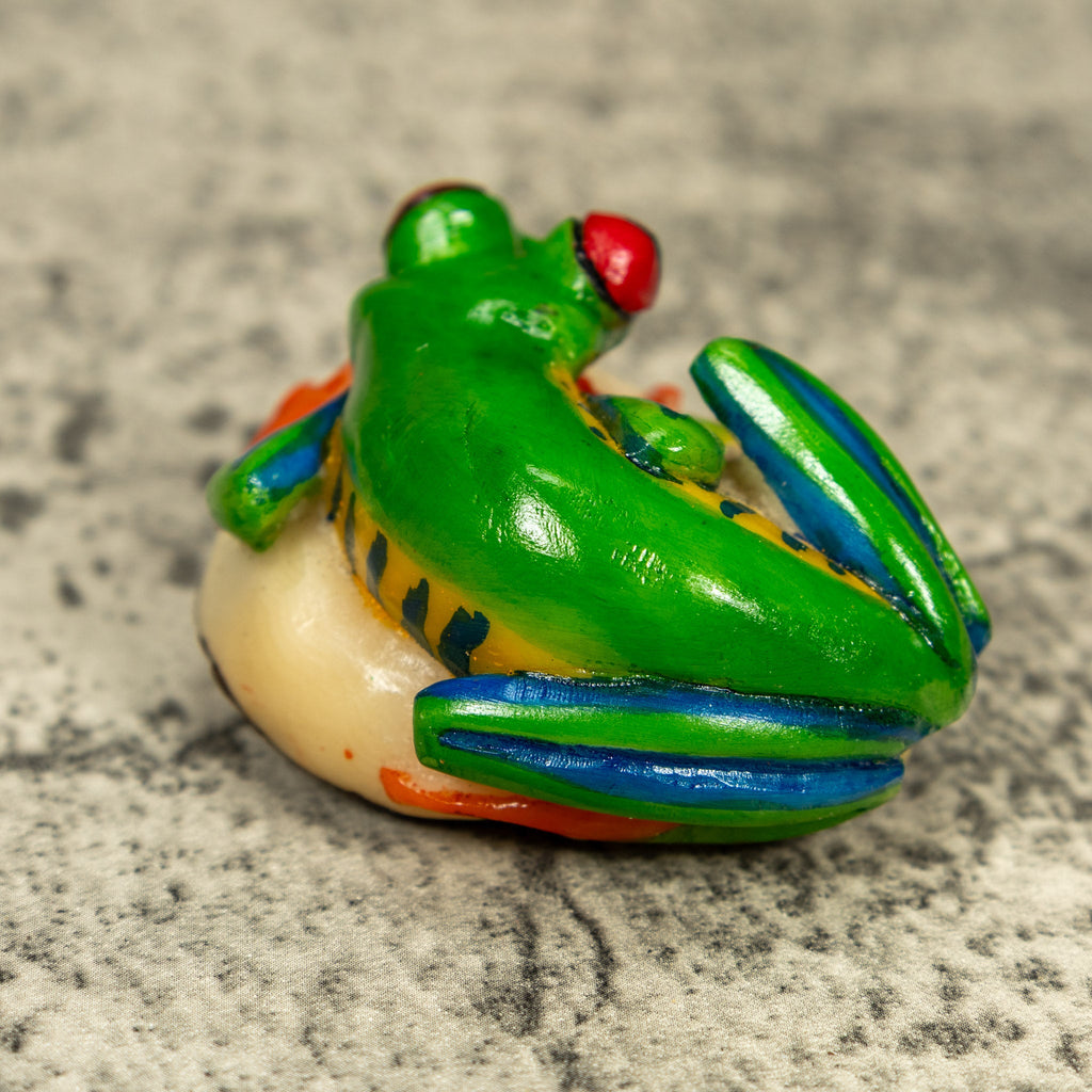Red Eye Tree Frog Tagua Carving
