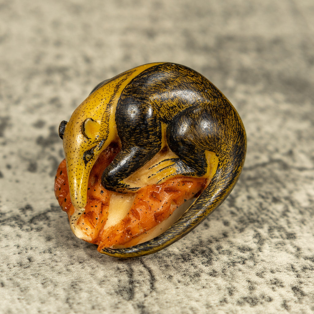 Anteater On Termit Nest Tagua Carving