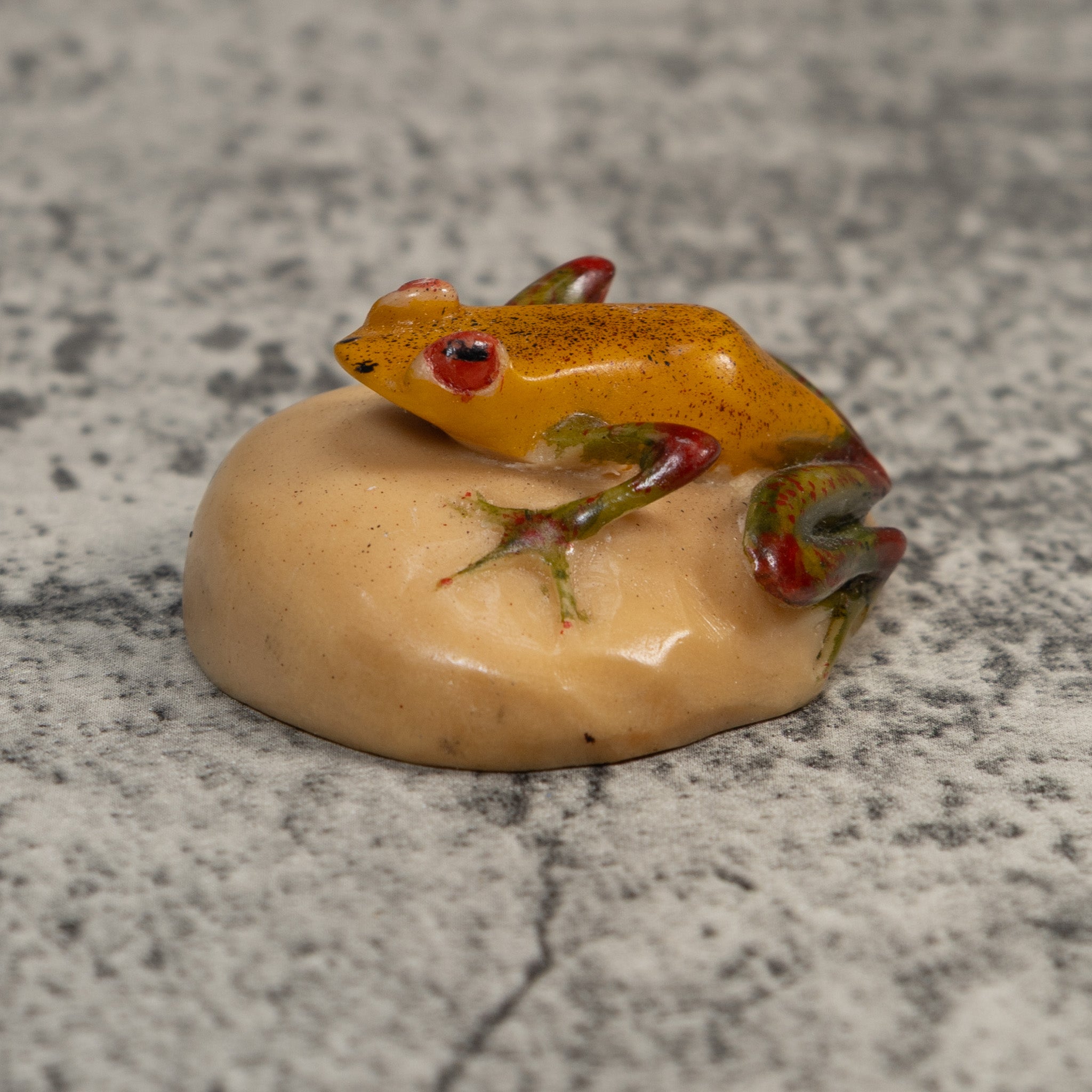 Vintage Redish And Gold Poison Dart Frog Tagua Carving
