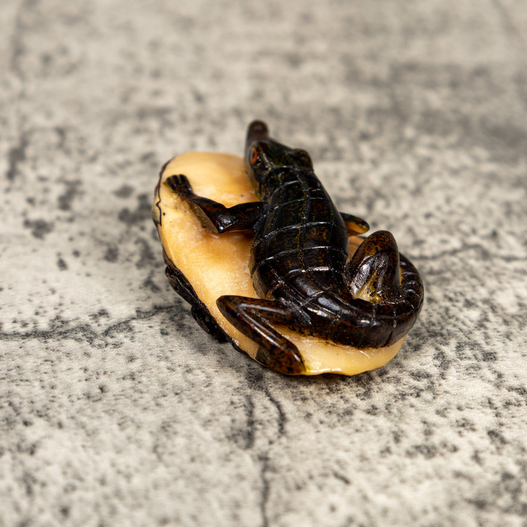 Double Nut Alligator Crocodile Caiman Tagua Carving