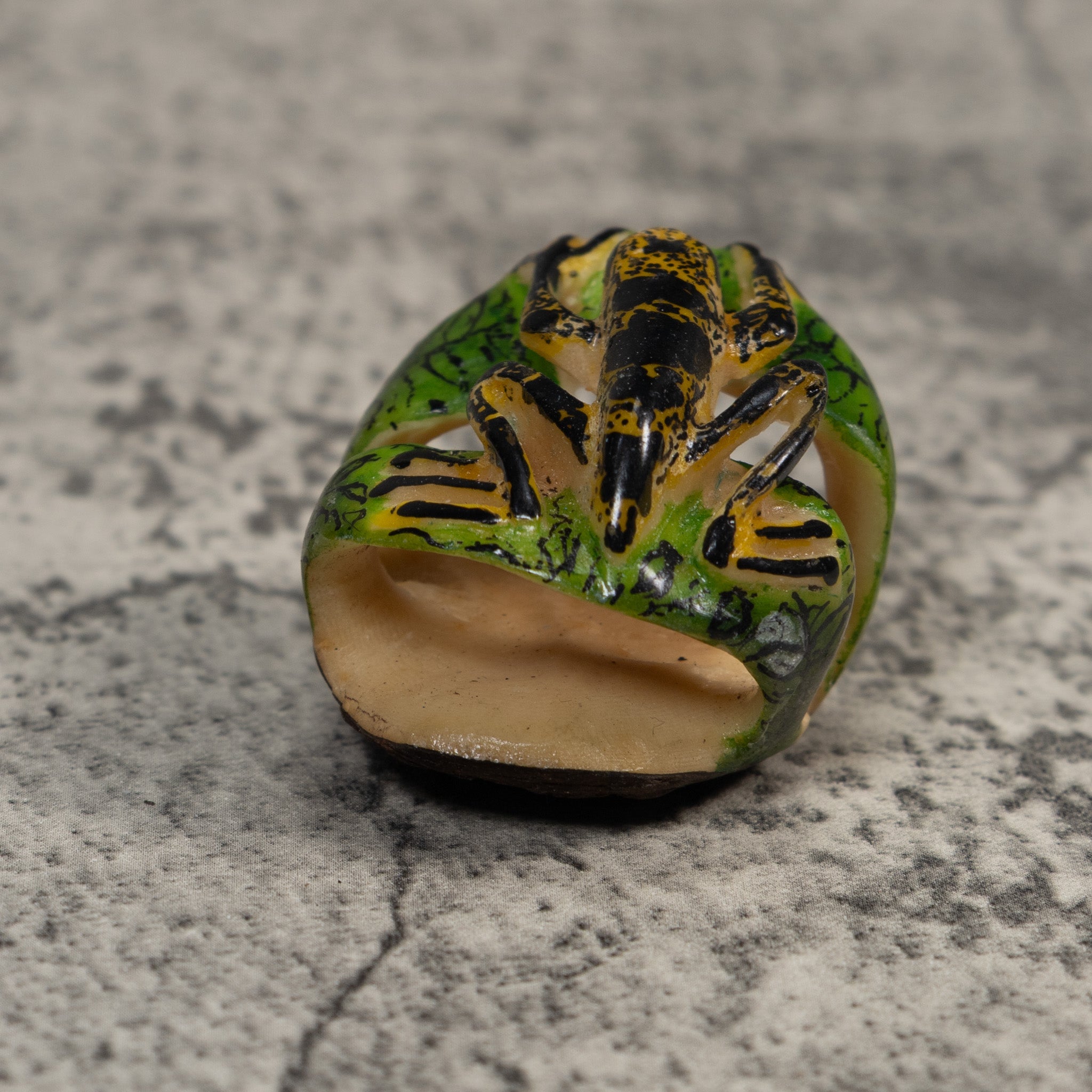 Black And Yellow Undercur Poison Dart Frog Tagua Carving