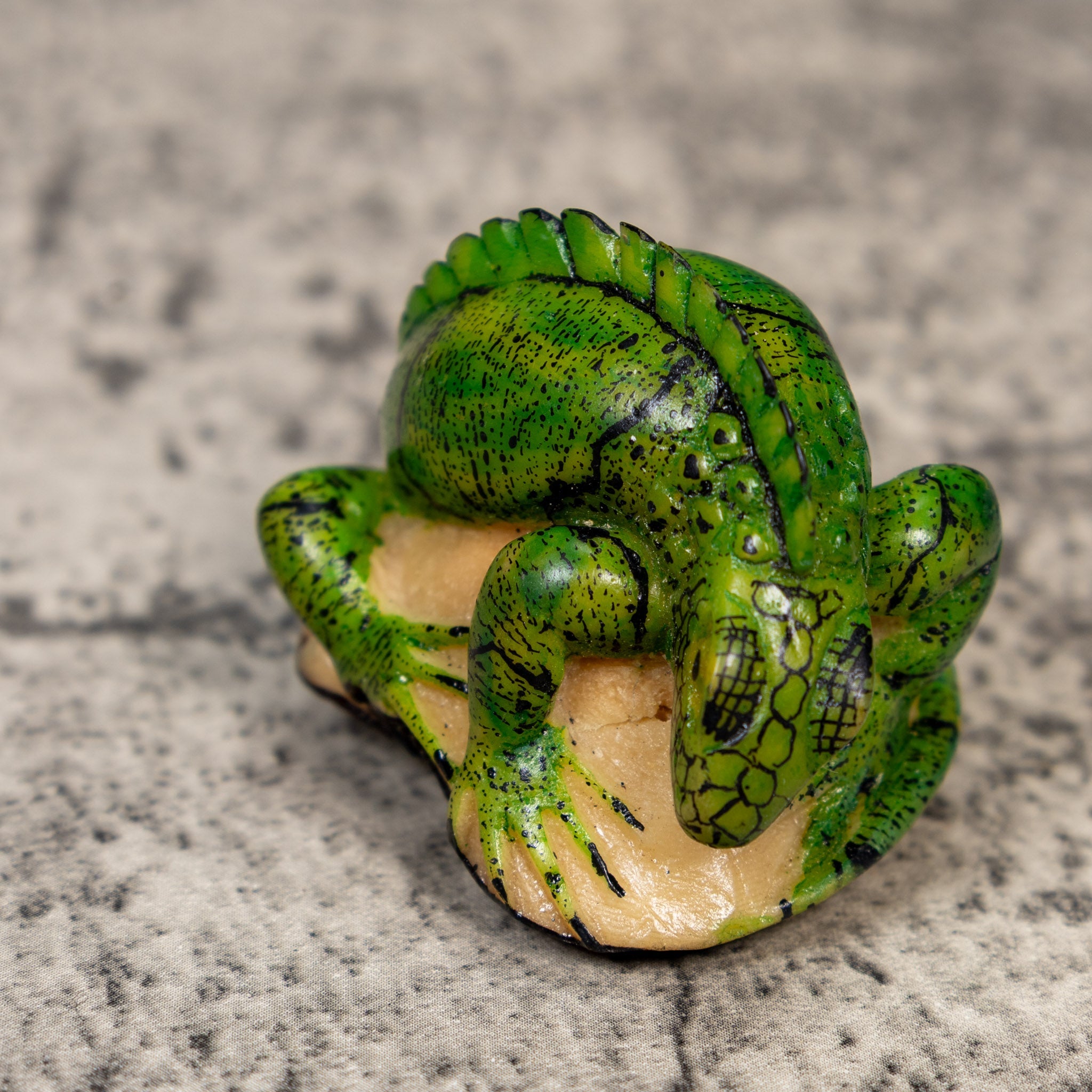 Vintage Green Iguana Lizard Tagua Carving