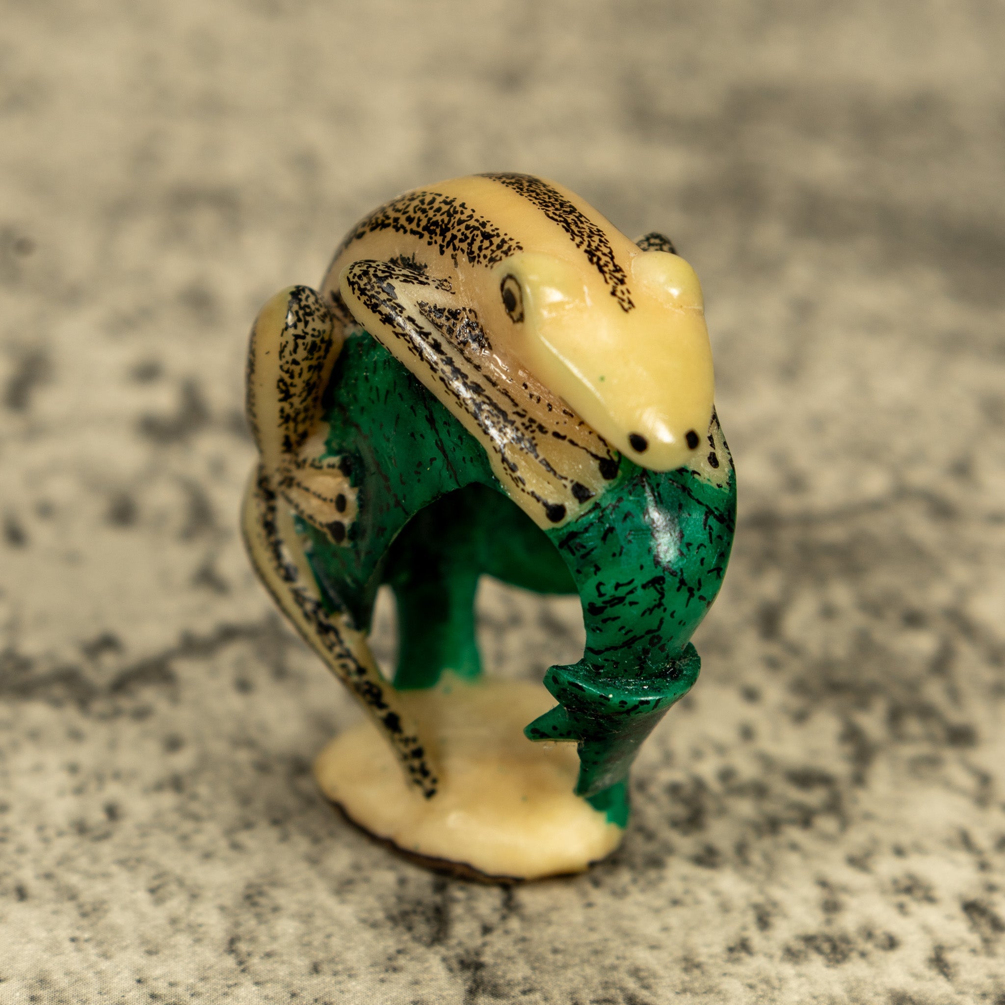Vintage Gecko Lizard On Leaf Tagua Carving