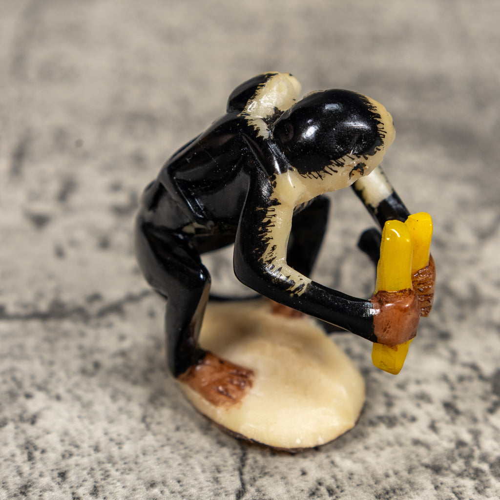 White Face Monkey With Infant And Banana Tagua Carving