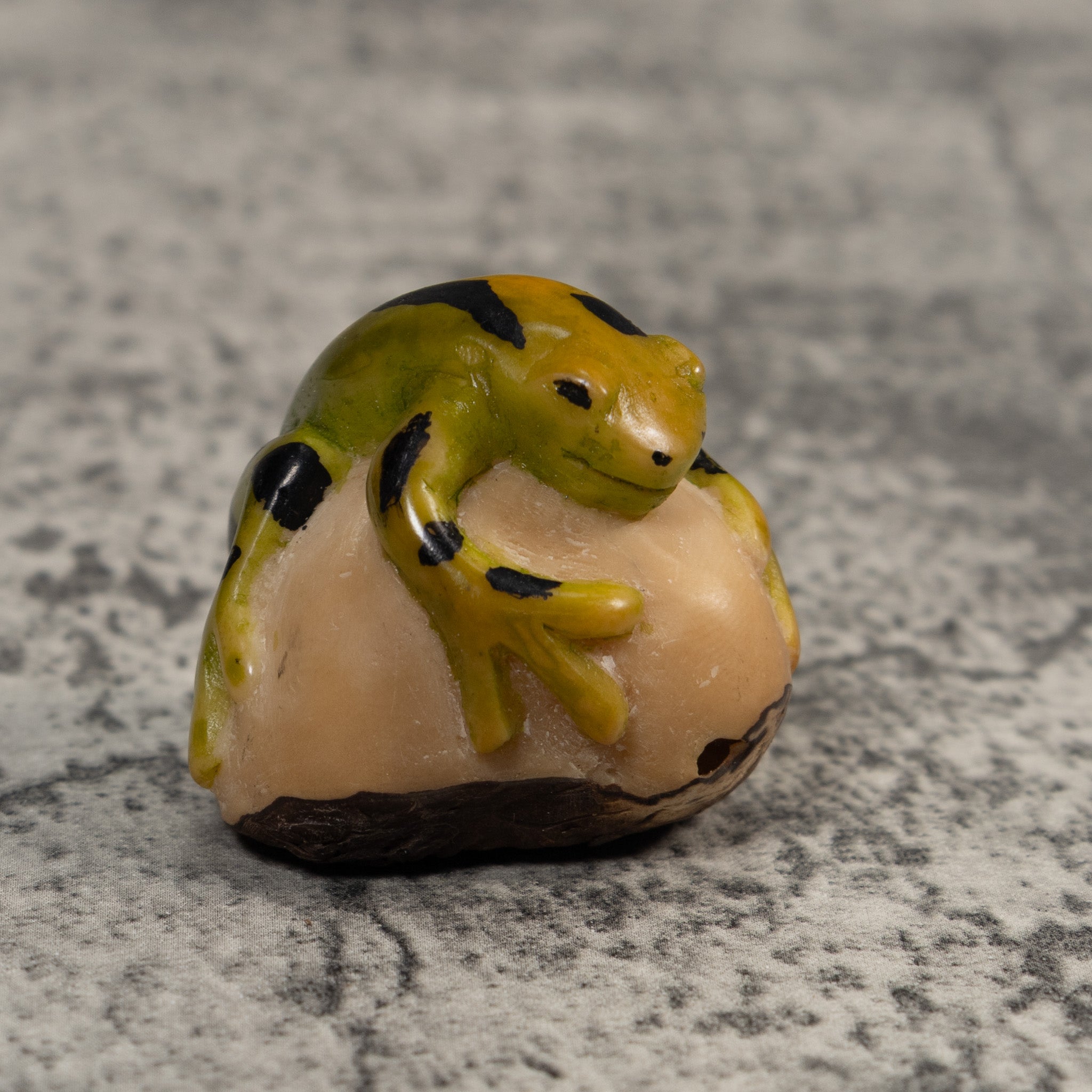 Vintage Green And Black Poison Dart Frog Tagua Carving