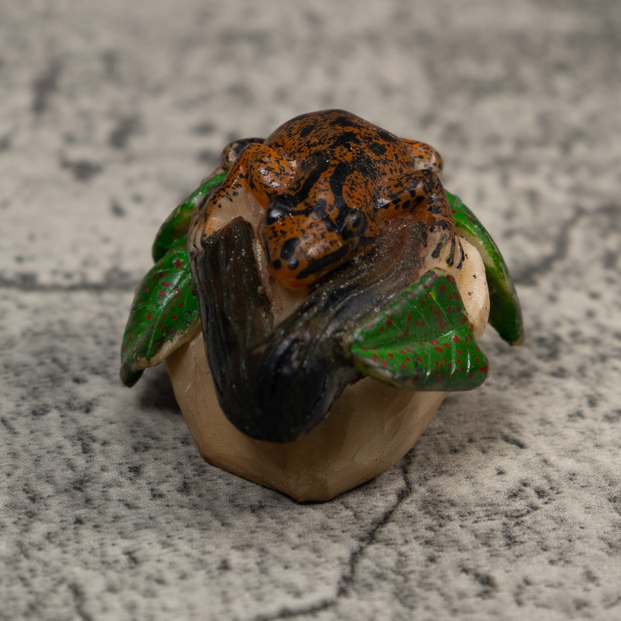 Vintage Glod Green And Black Frog Tagua Carving