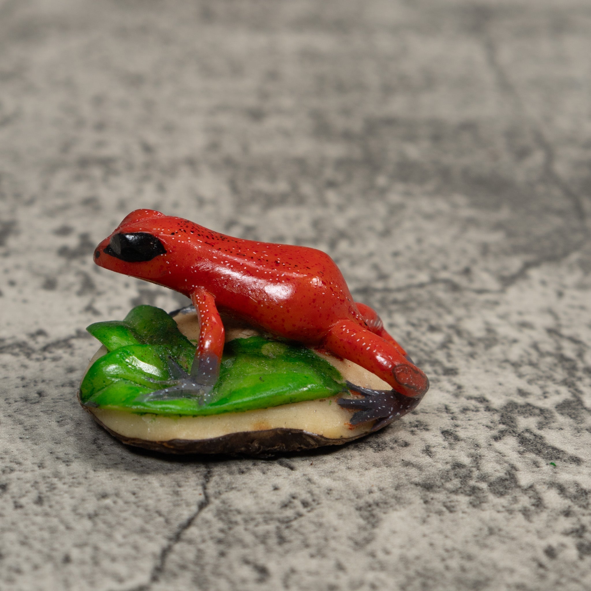 Red And Blsck-Eyed Poison Dart Frog Tagua Carving