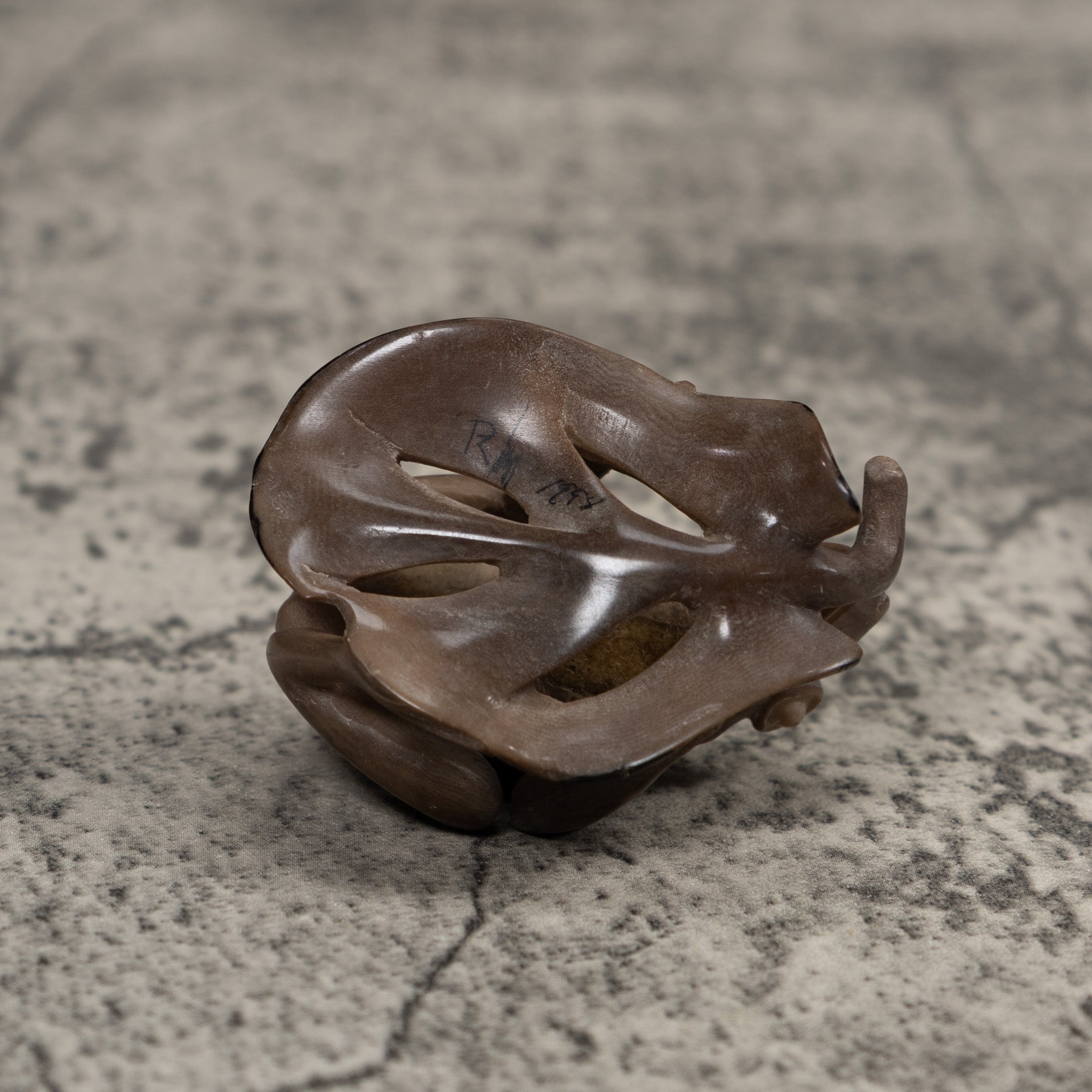 Vintage Dyed Grey Brown FrogTagua Carving