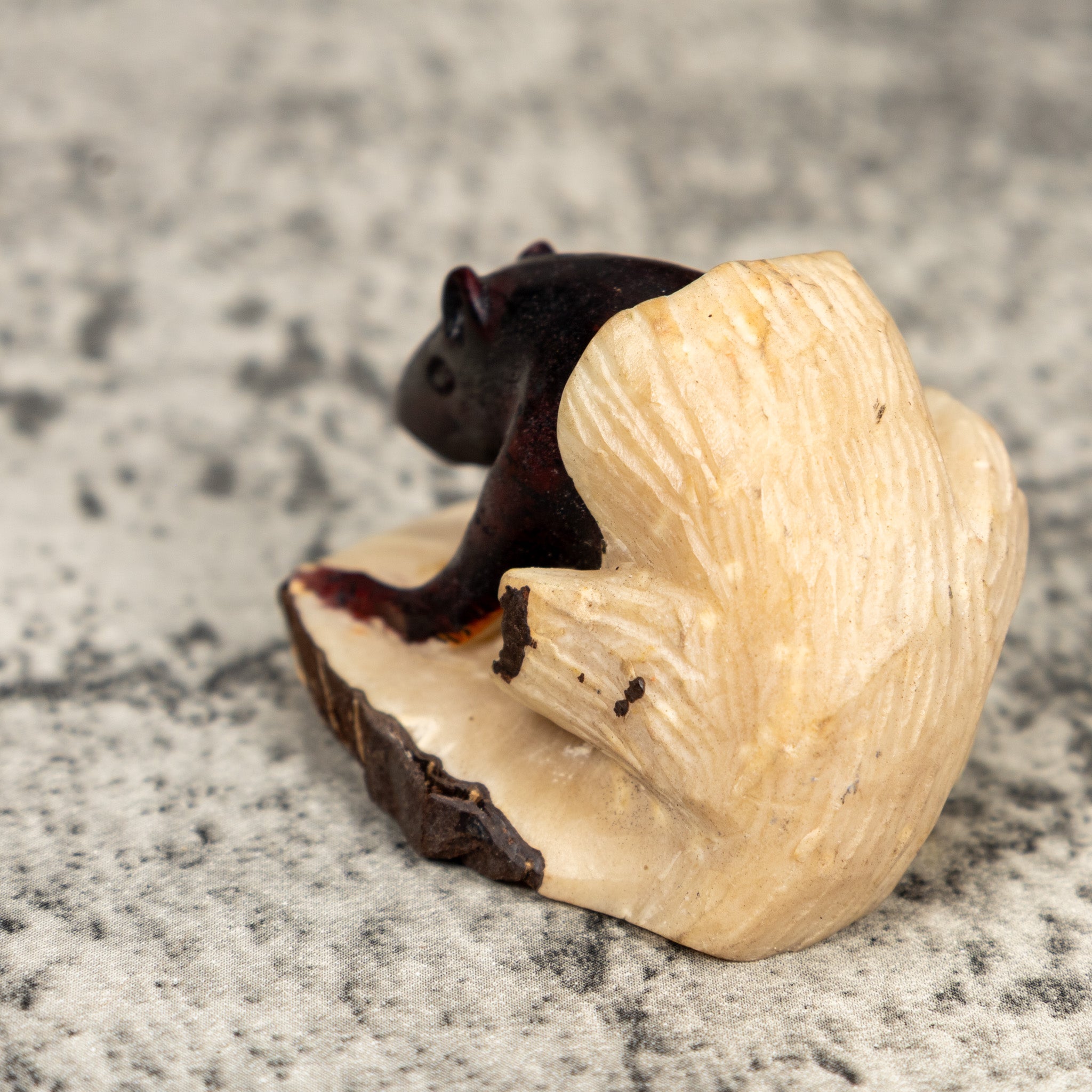 Vintage Brown Neque Agouti And Log Tagua Carving