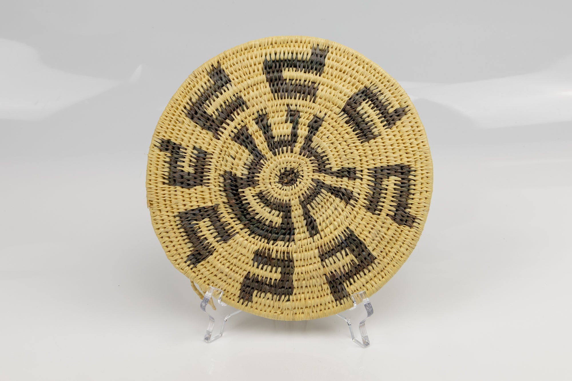 Woven Vintage Plate Basket Made By Indigenous Artisans