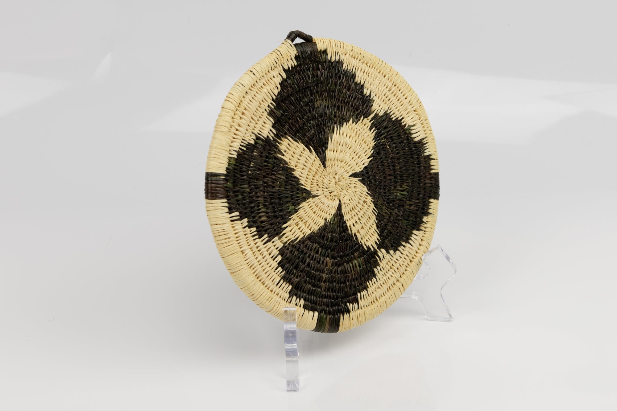 Woven Vintage Plate Basket Made By Indigenous Artisans
