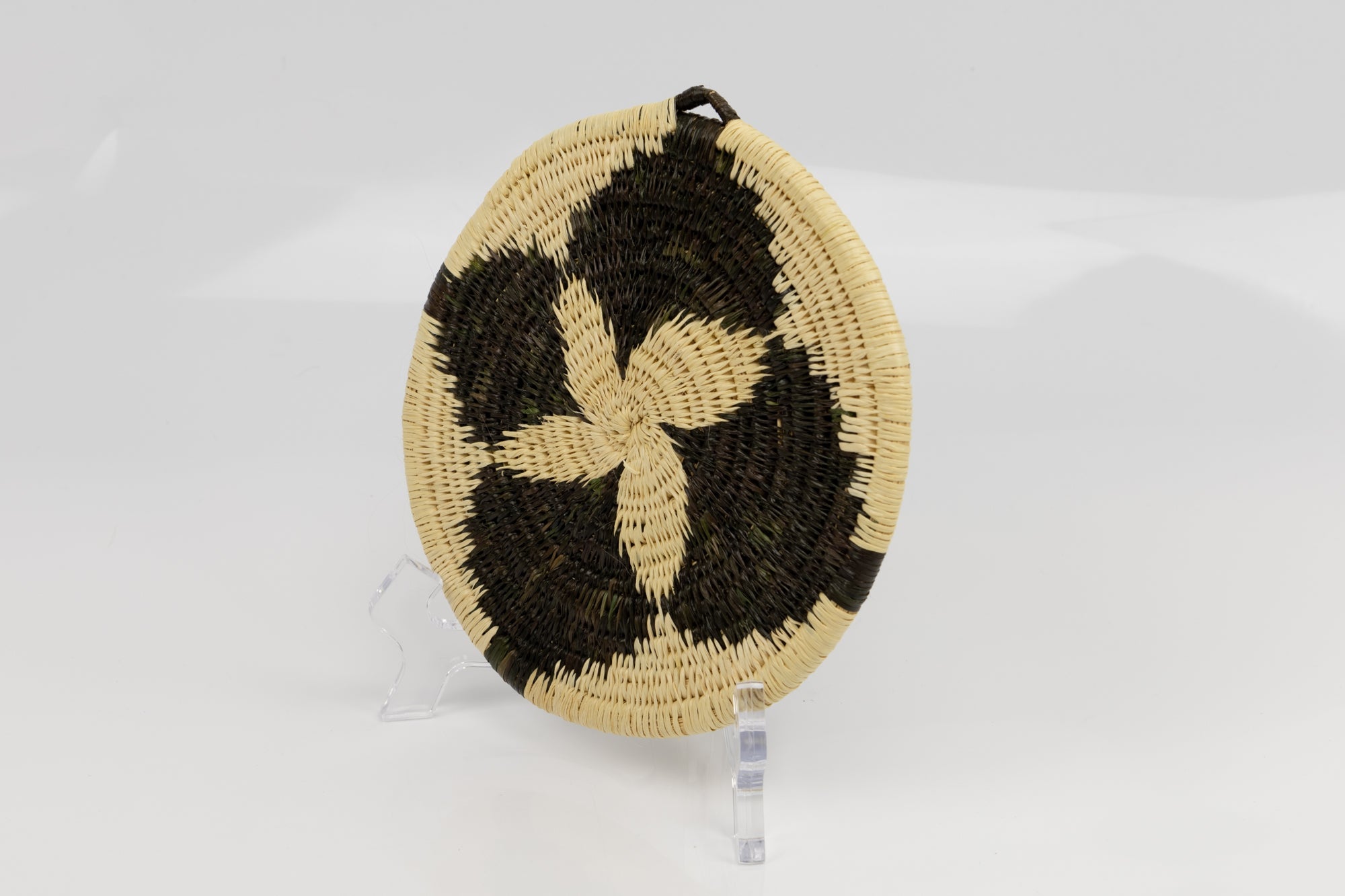 Woven Vintage Plate Basket Made By Indigenous Artisans