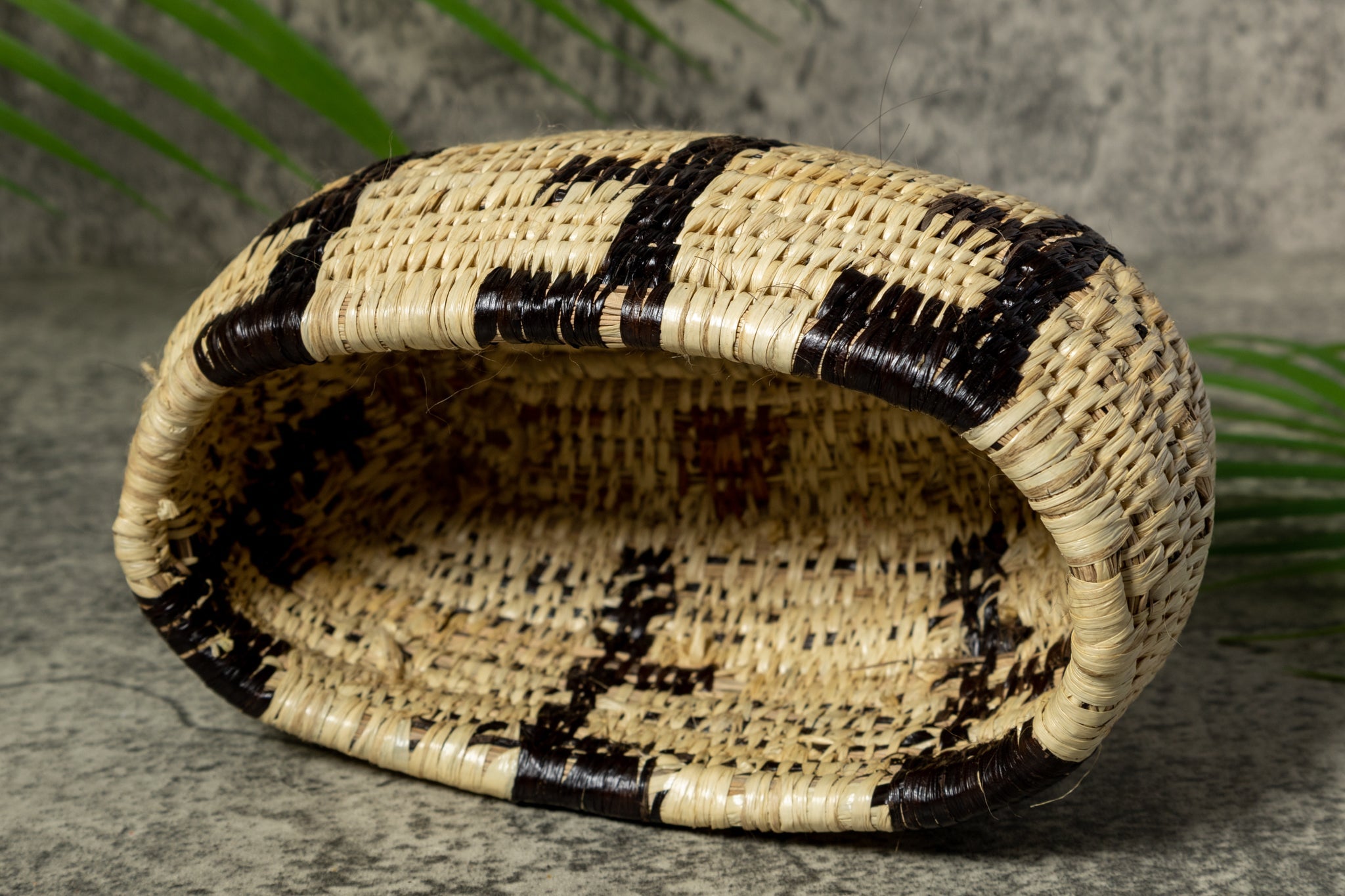 Rainforest Oval Vintage Basket
