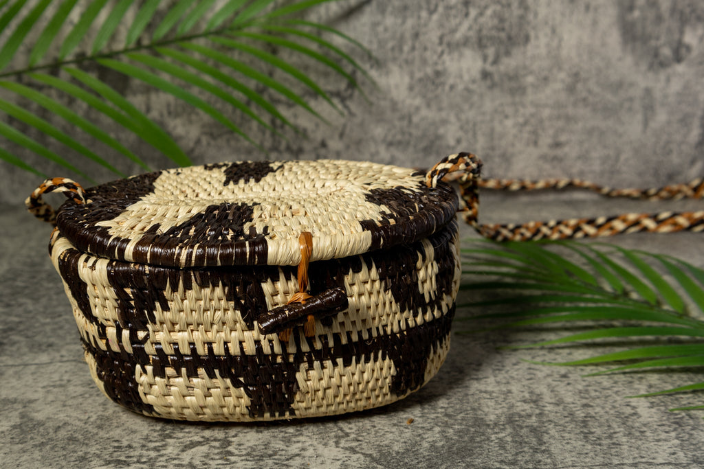 Oval Vintage Hanging Basket