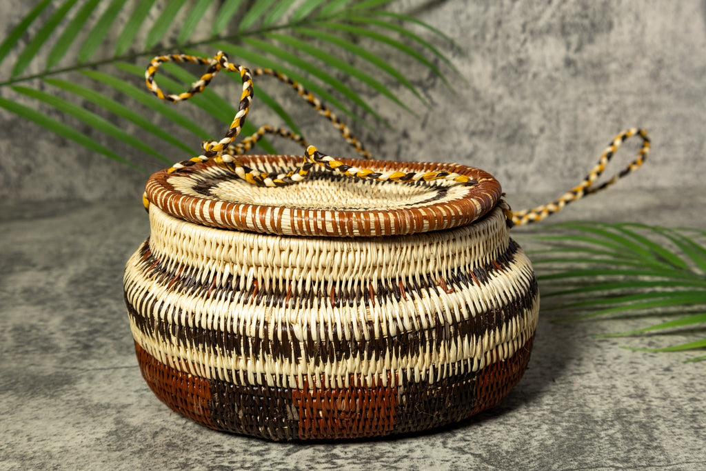 Oval Vintage Hanging Basket