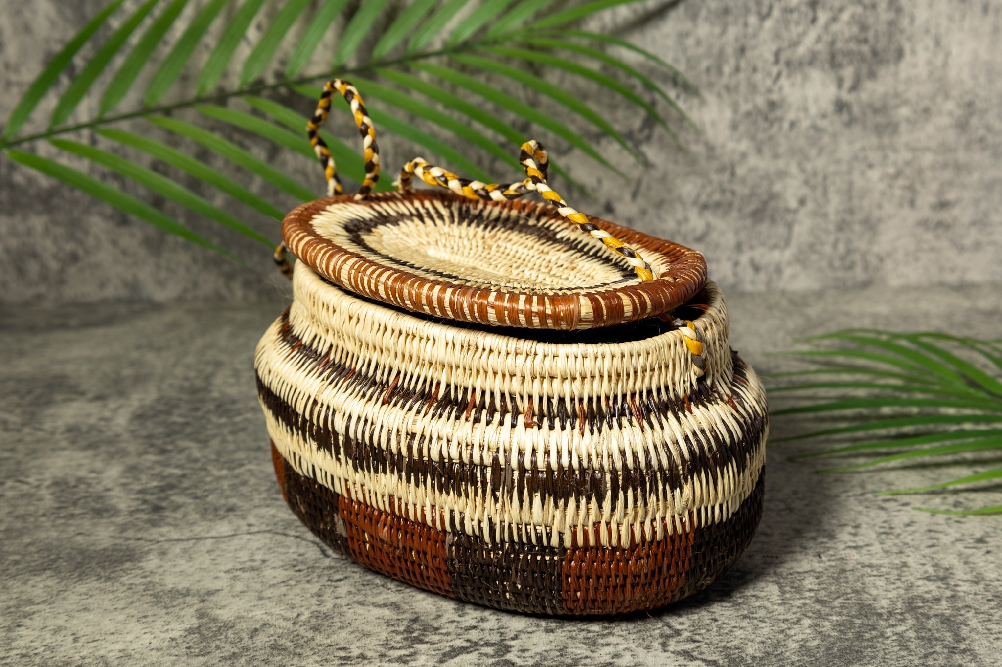 Oval Vintage Hanging Basket