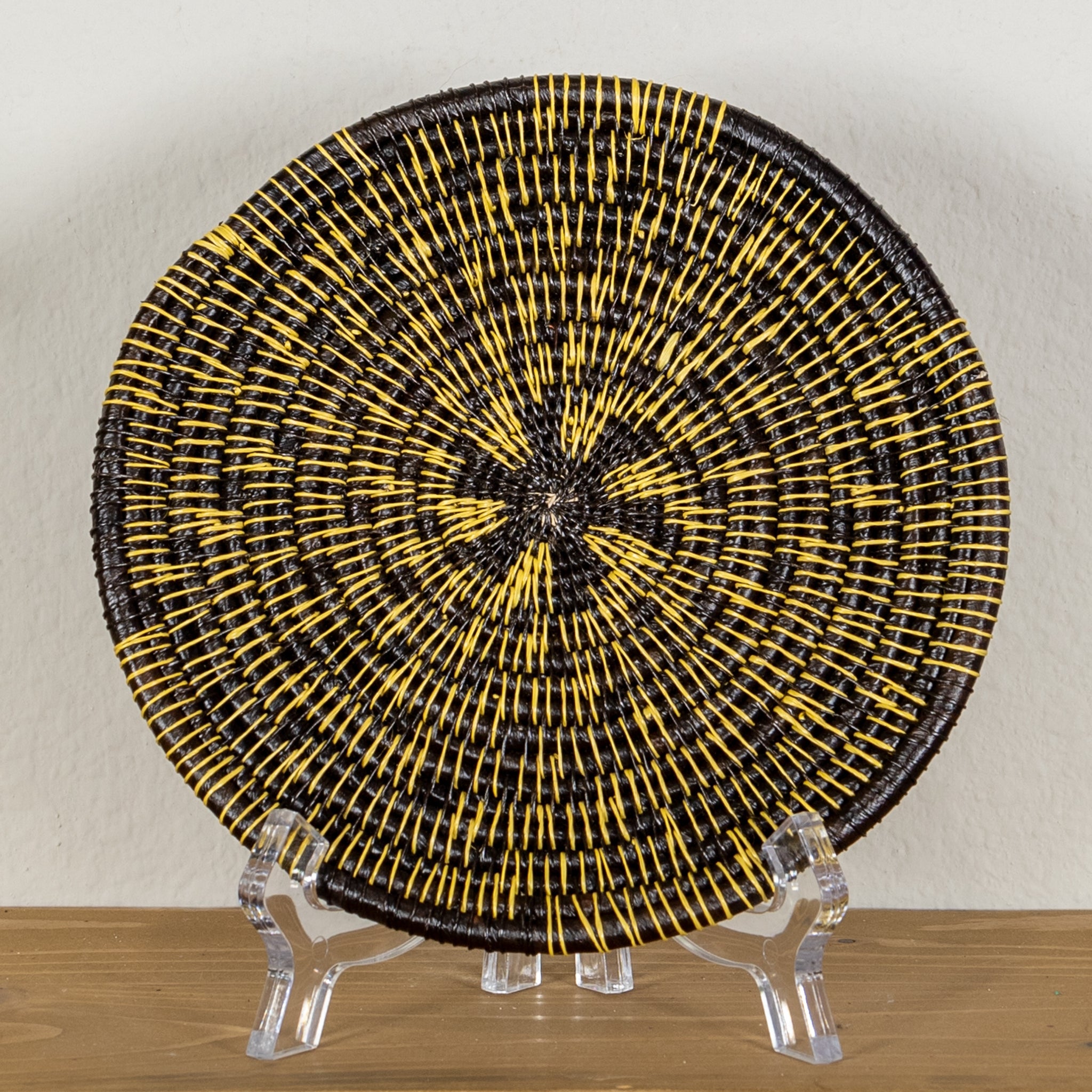 Black And Gold Small Basket Plate