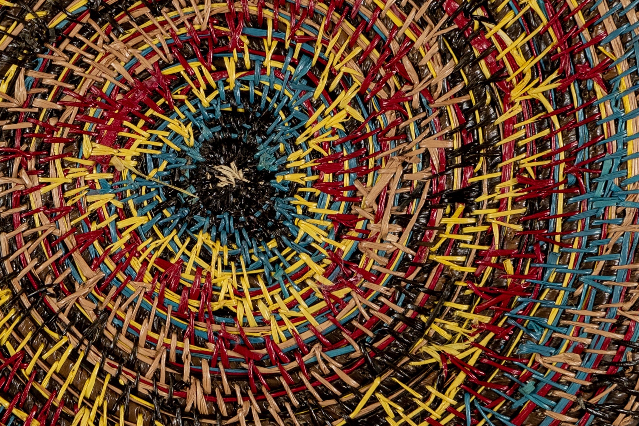 Multi-Color Star Burst Basket Plate