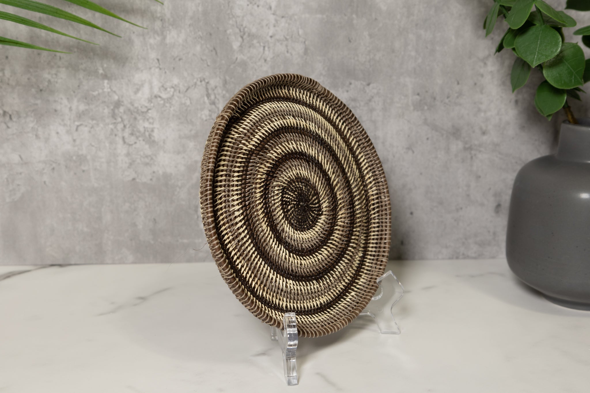 Circular Target Design Basket Plate