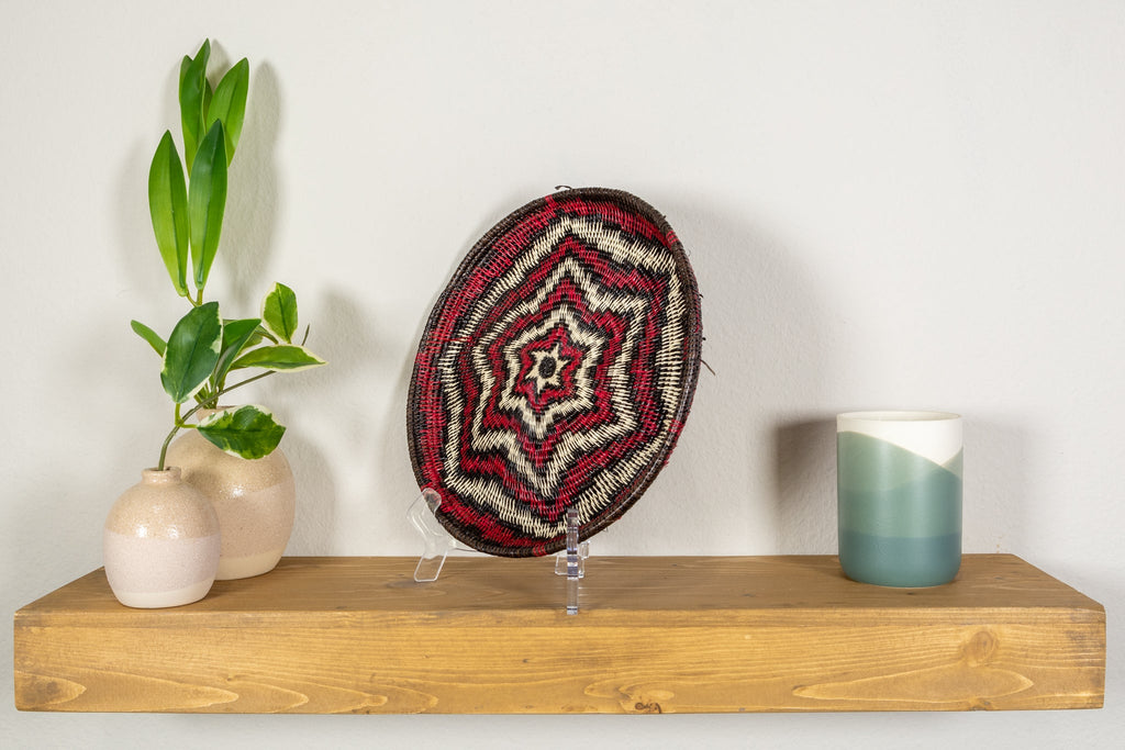 Black Red And White Super Nova Basket Plate