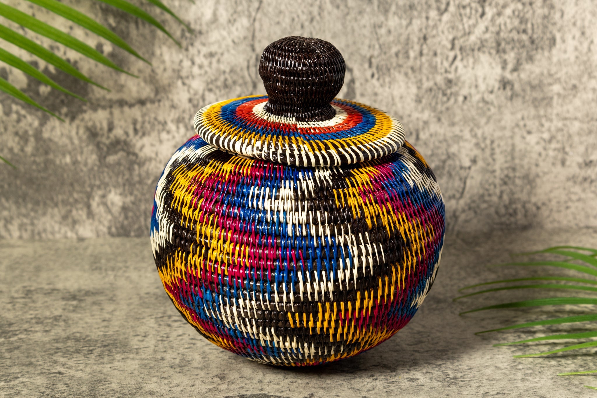 Rainbow Lightning Flash Woven Basket With Top
