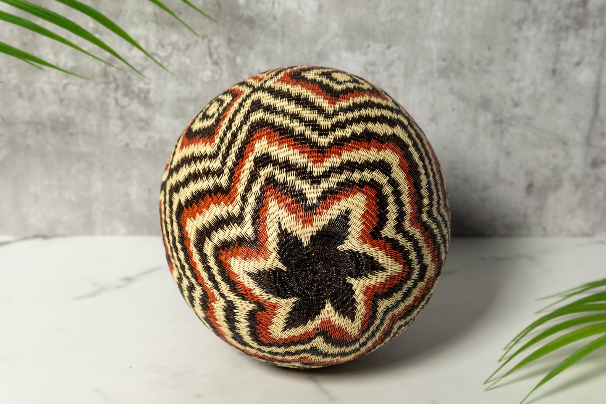 Diamond Delight Woven Basket