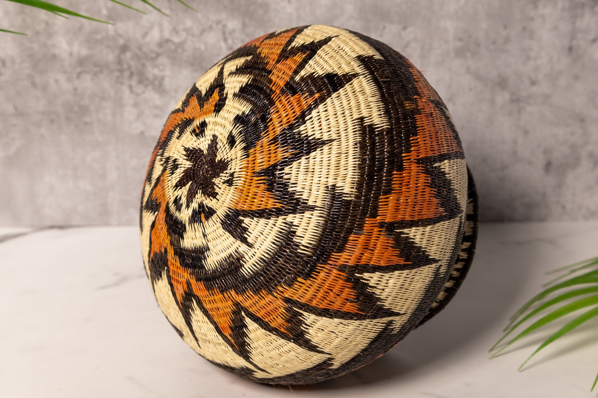 Lightning Flash Rainforest Basket
