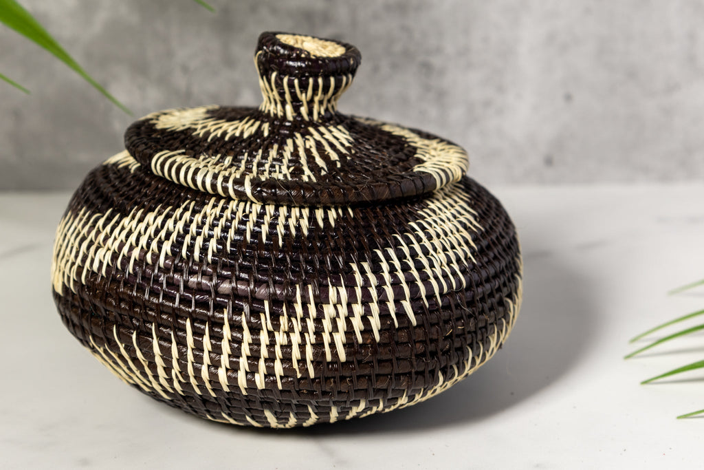 Jungle Fusion Spiral Basket With Top